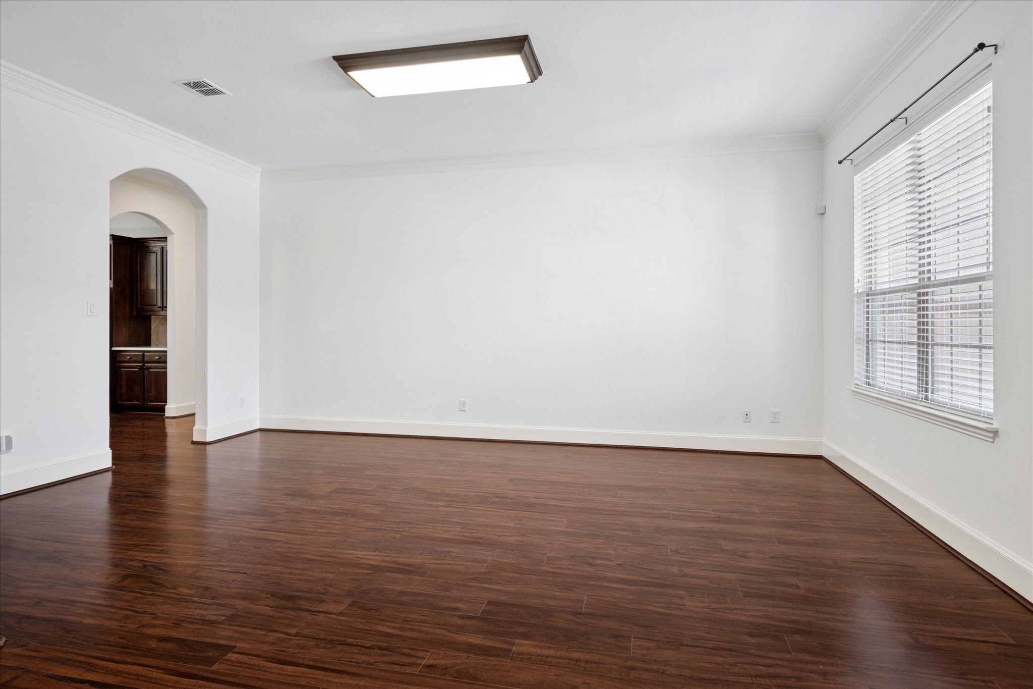 5405 Squeezepenny Lane