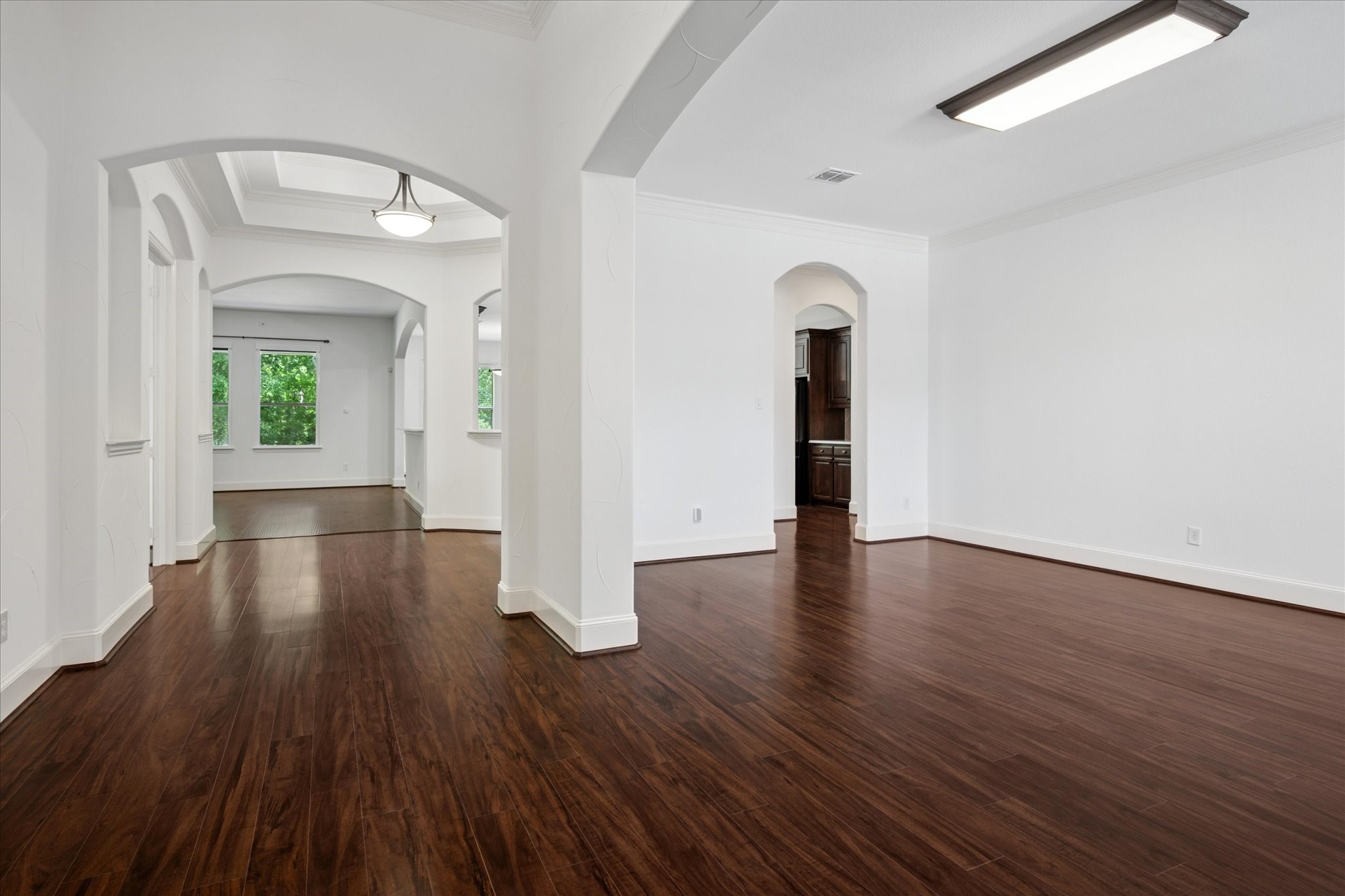 5405 Squeezepenny Lane