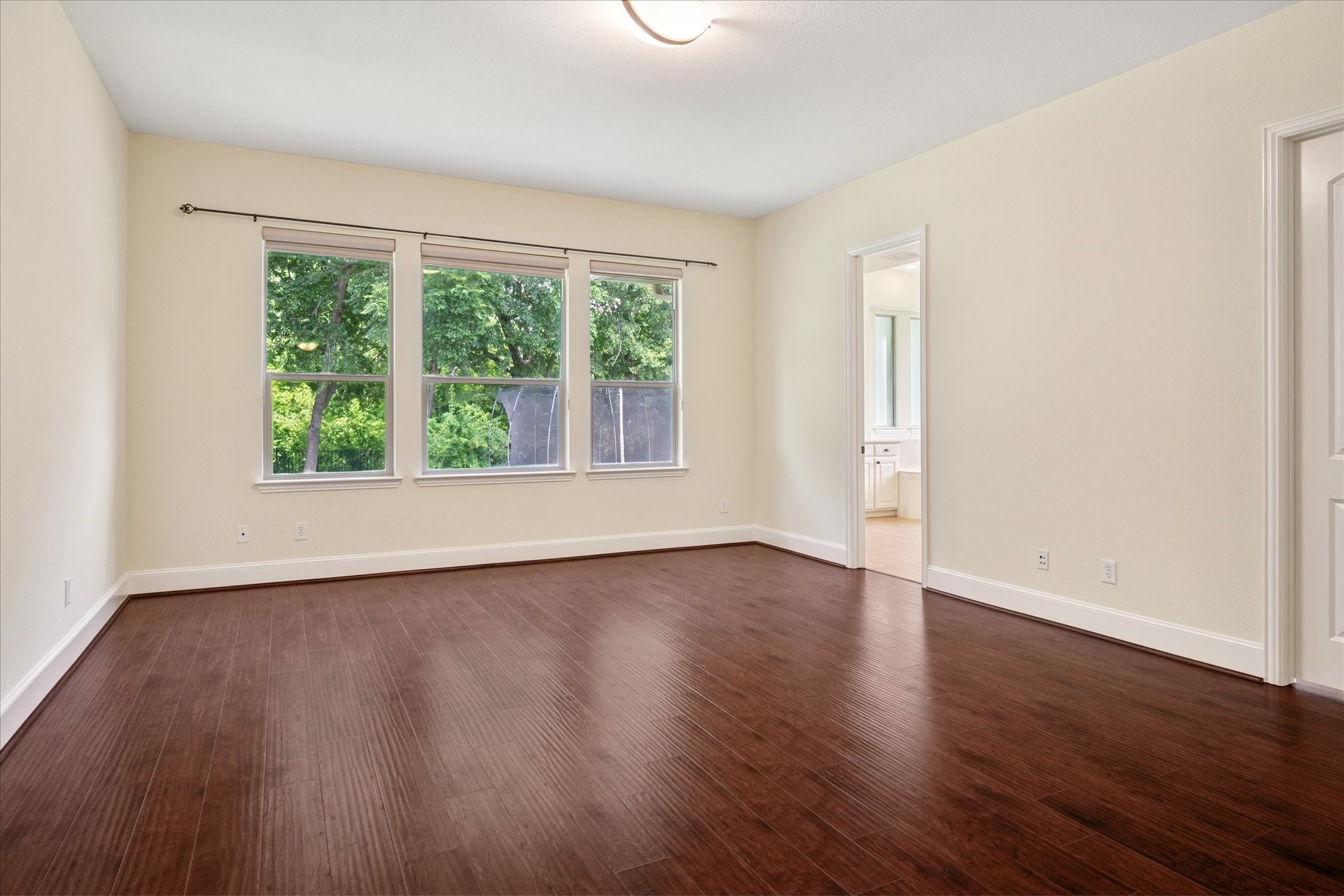 5405 Squeezepenny Lane