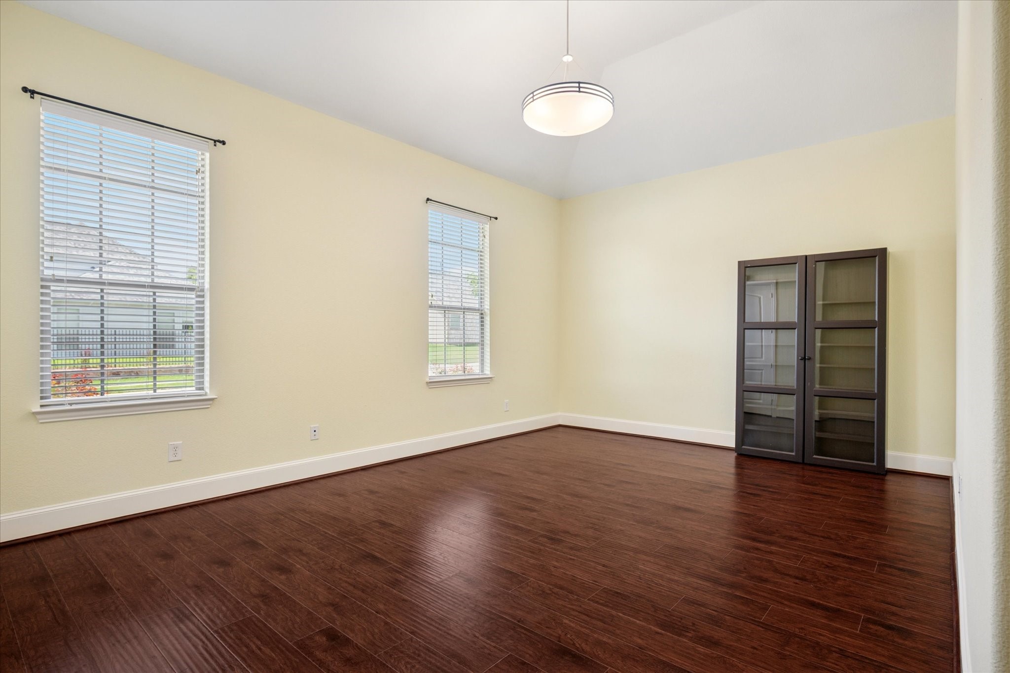 5405 Squeezepenny Lane