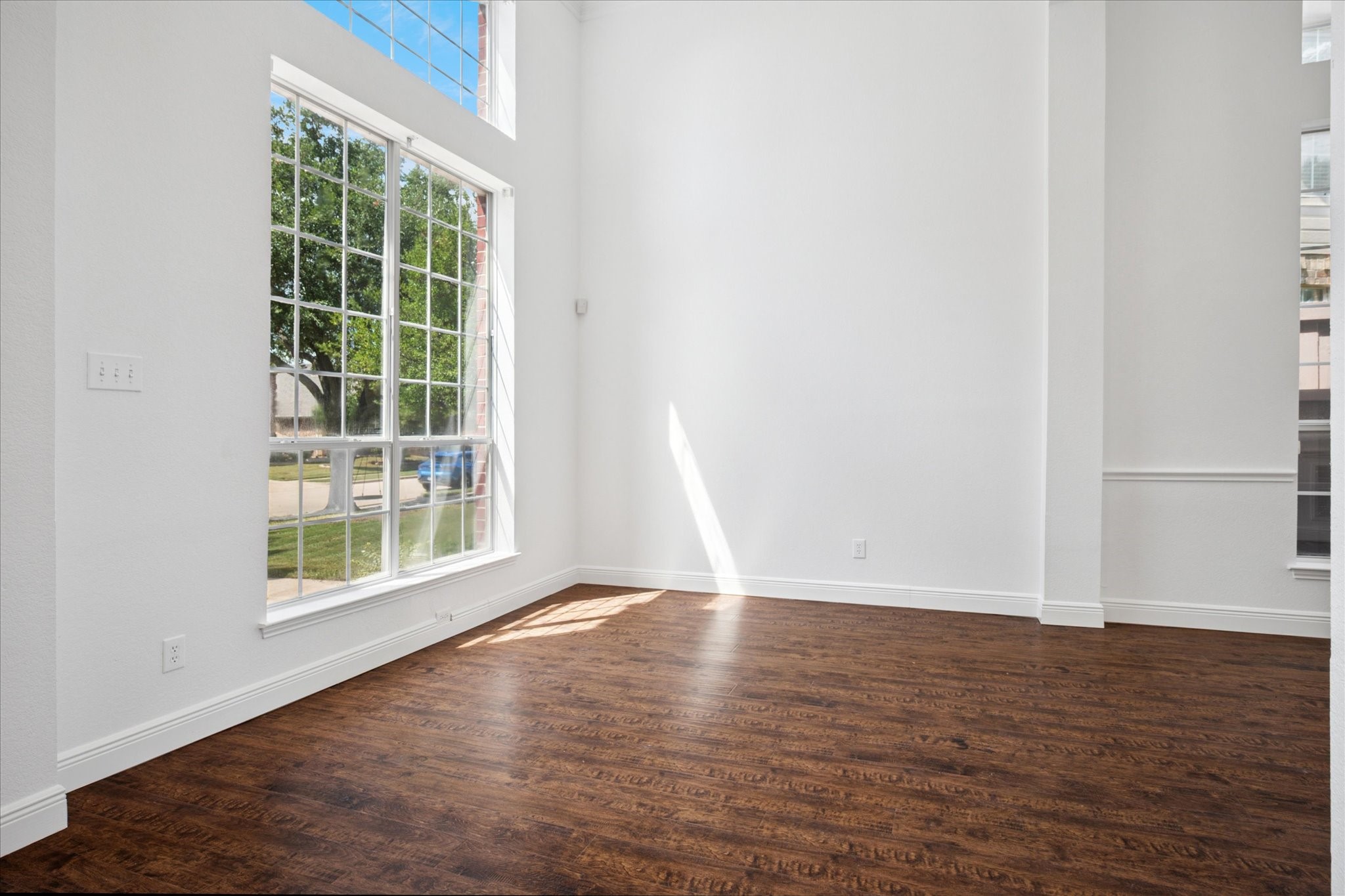 8712 Broken Point Drive