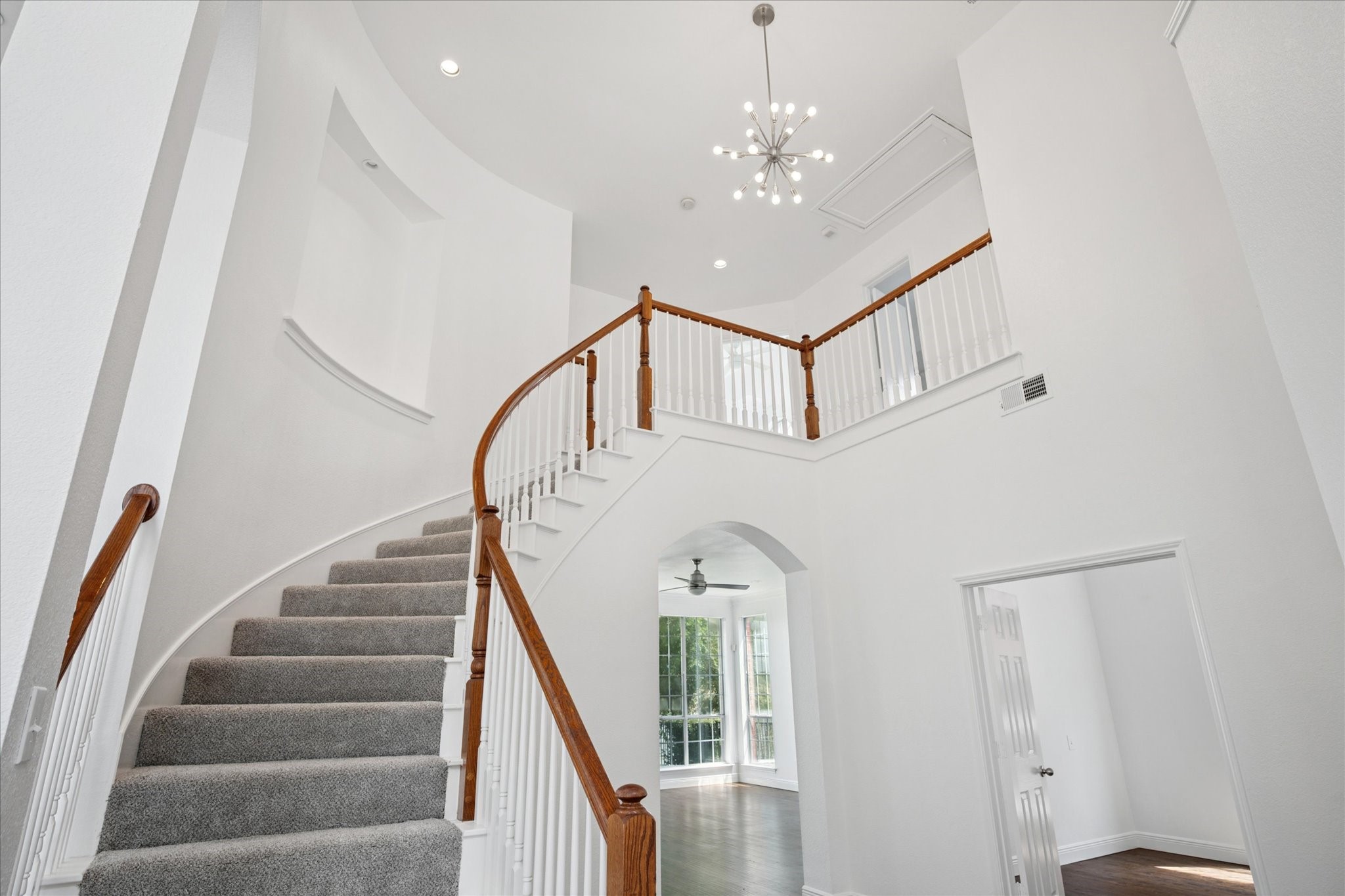 8712 Broken Point Drive