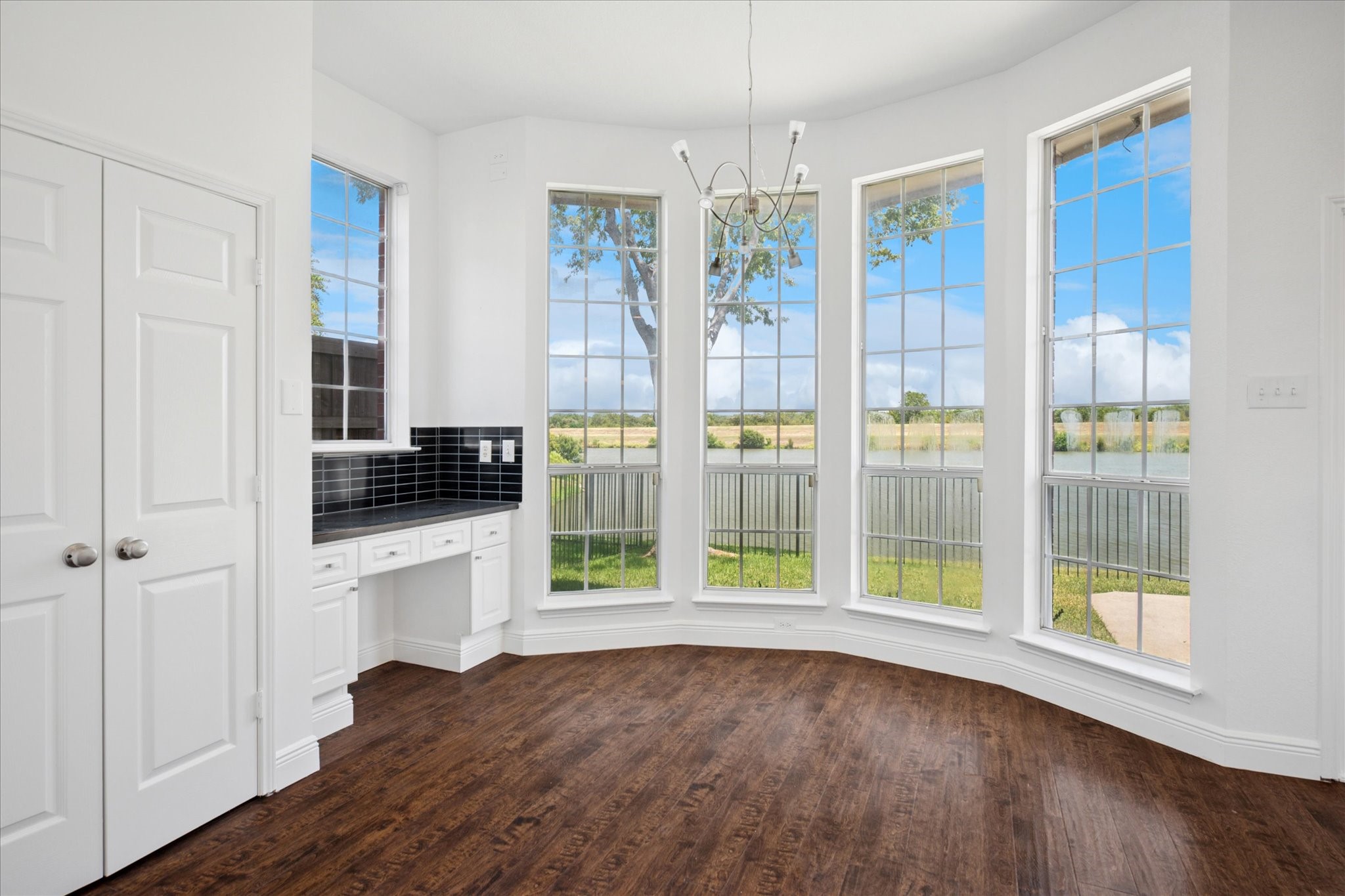 8712 Broken Point Drive