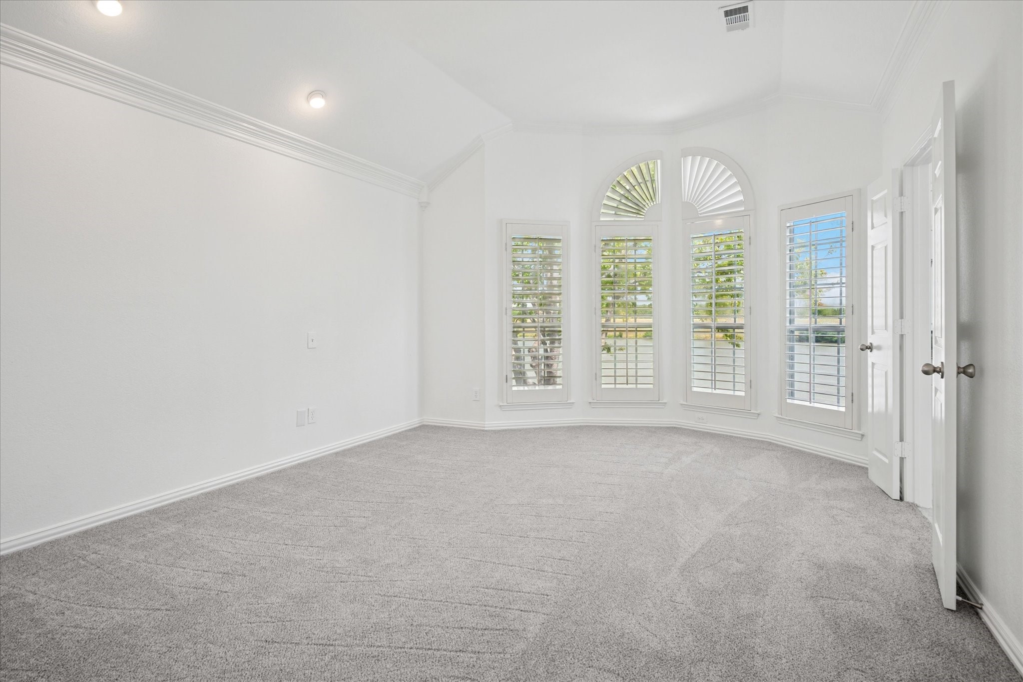 8712 Broken Point Drive