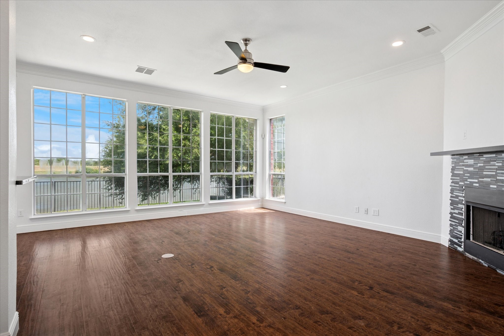 8712 Broken Point Drive