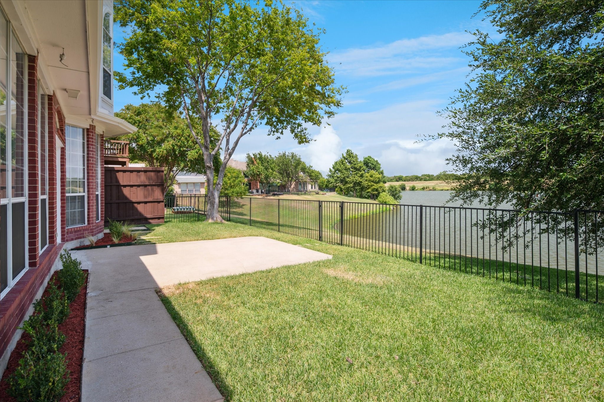 8712 Broken Point Drive