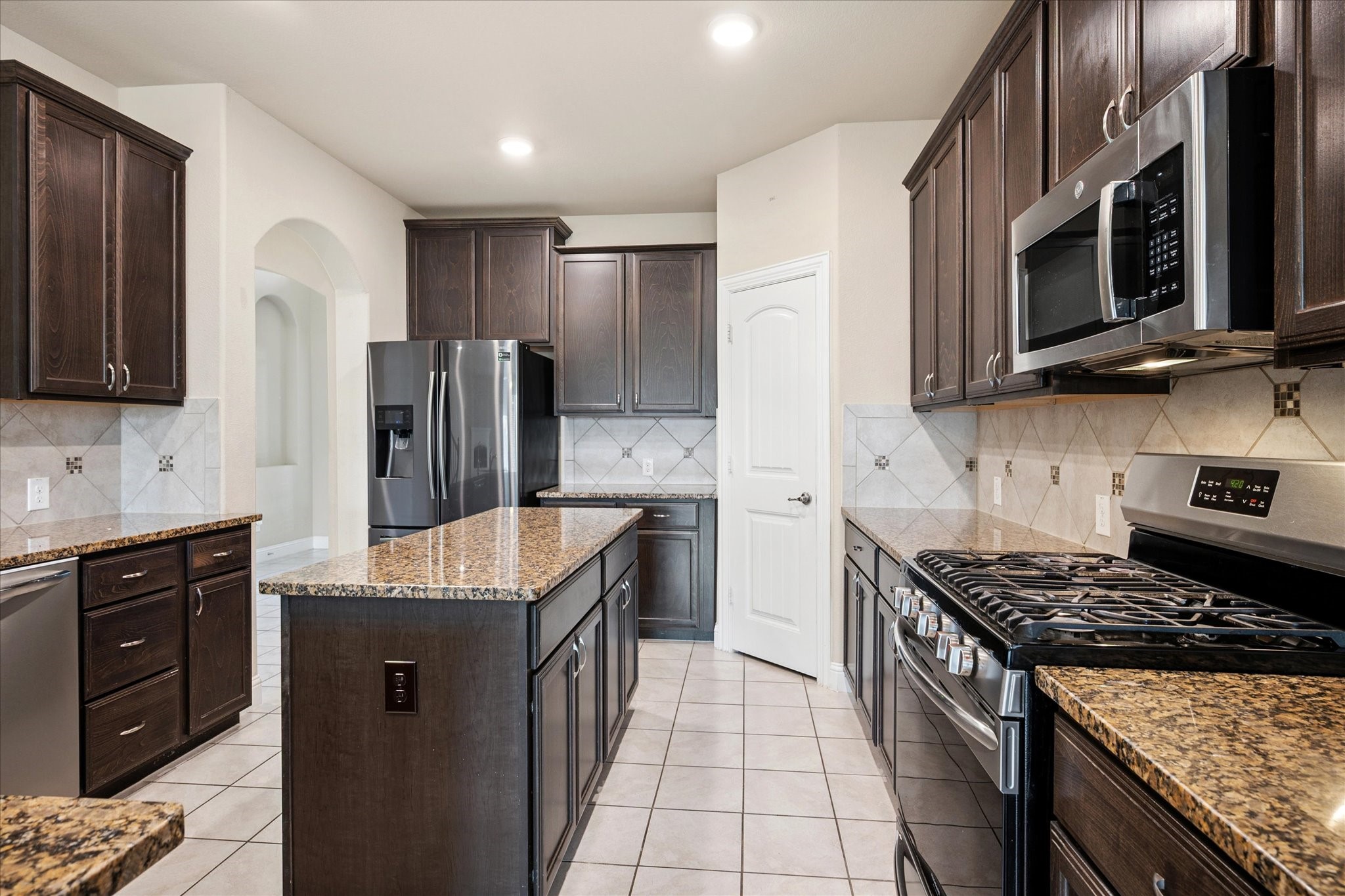 3413 Collingham Street