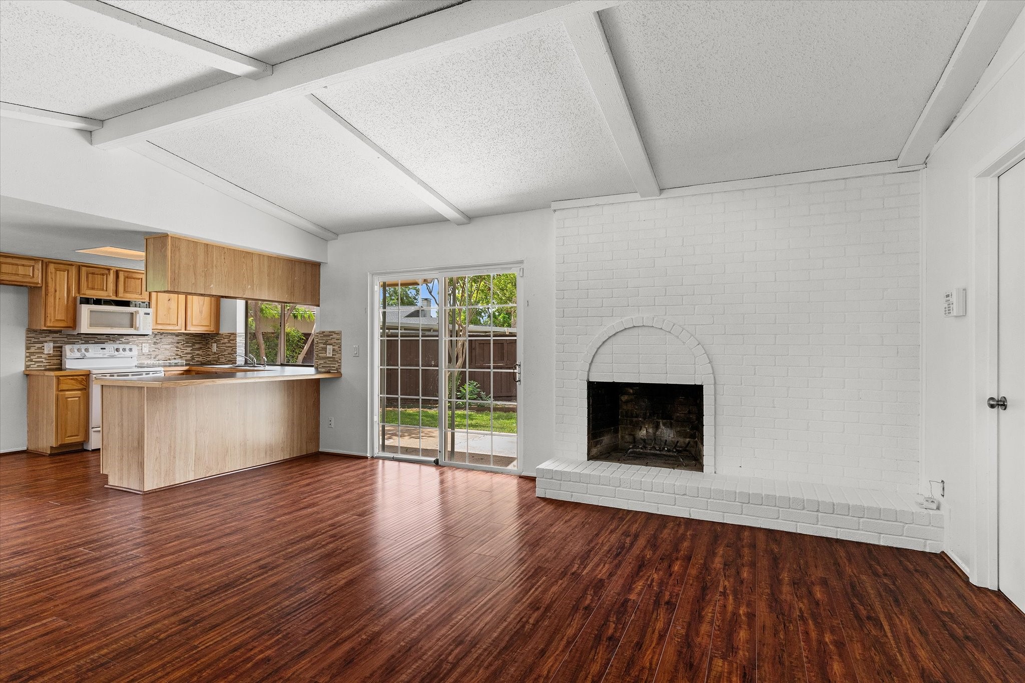 2804 Royal oaks Drive