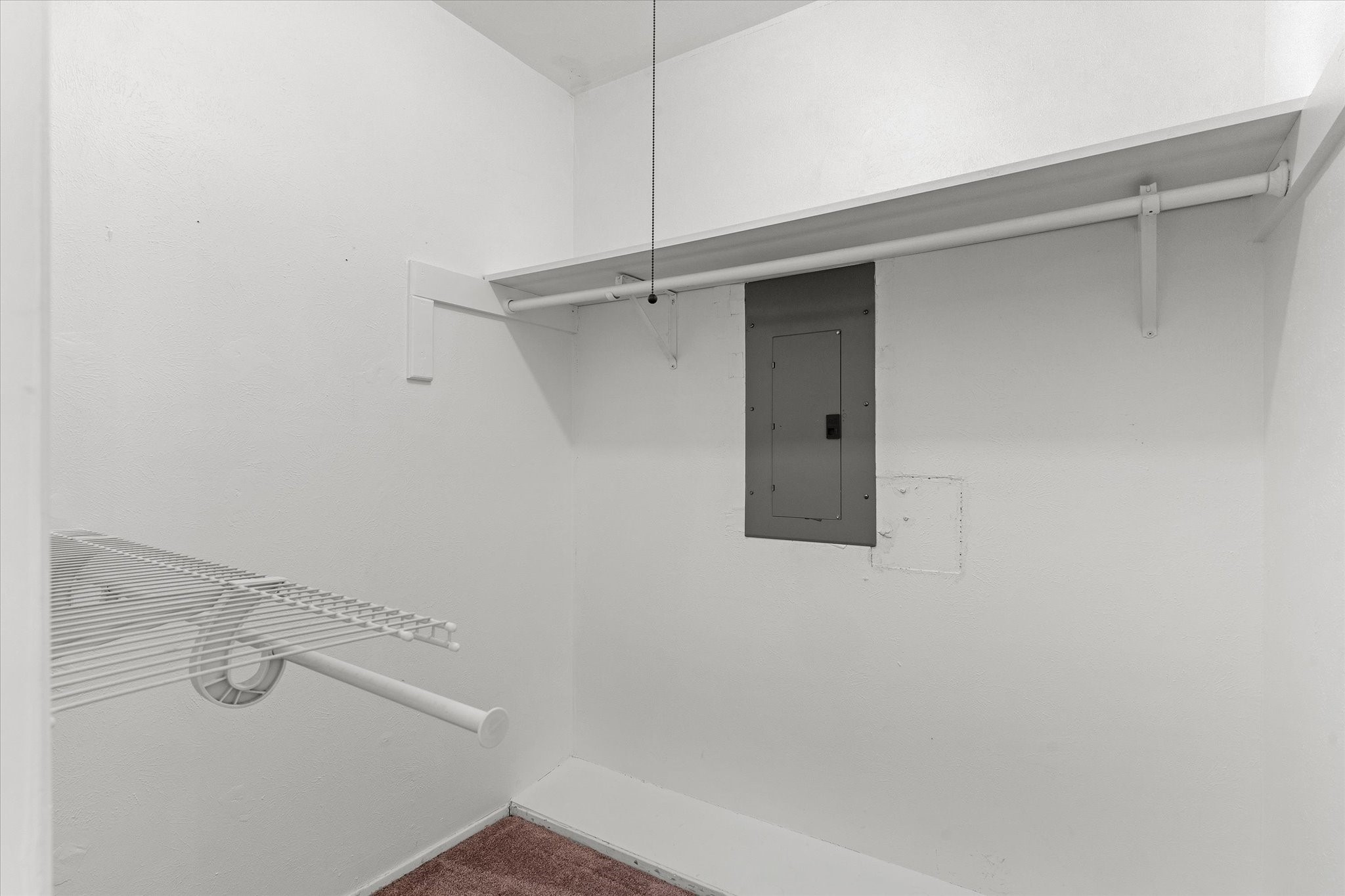 2804 Royal oaks Drive