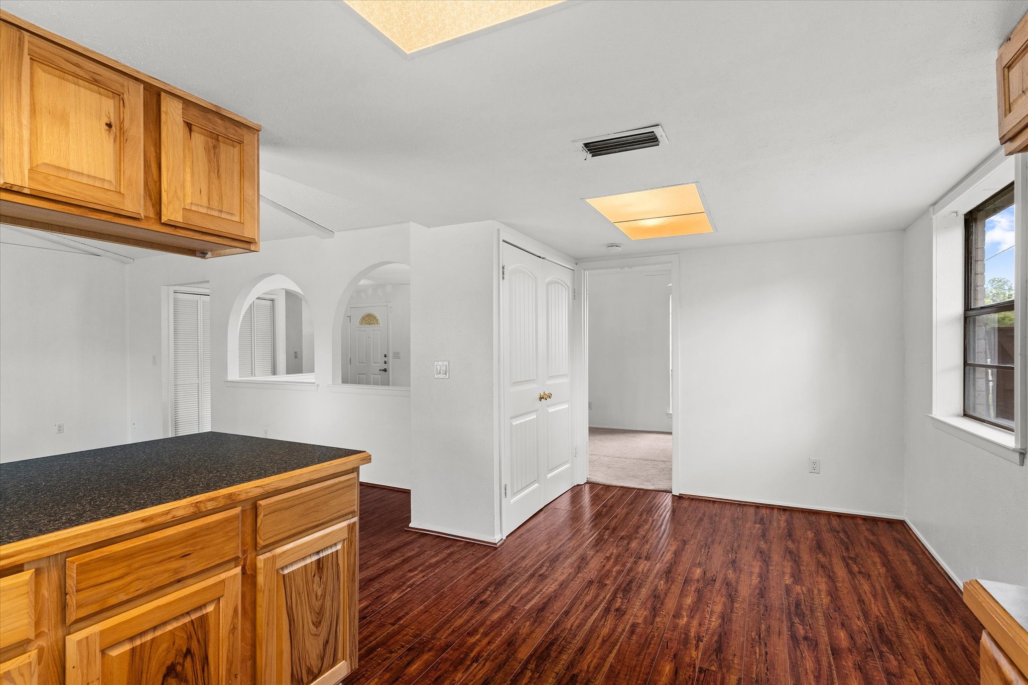 2804 Royal oaks Drive