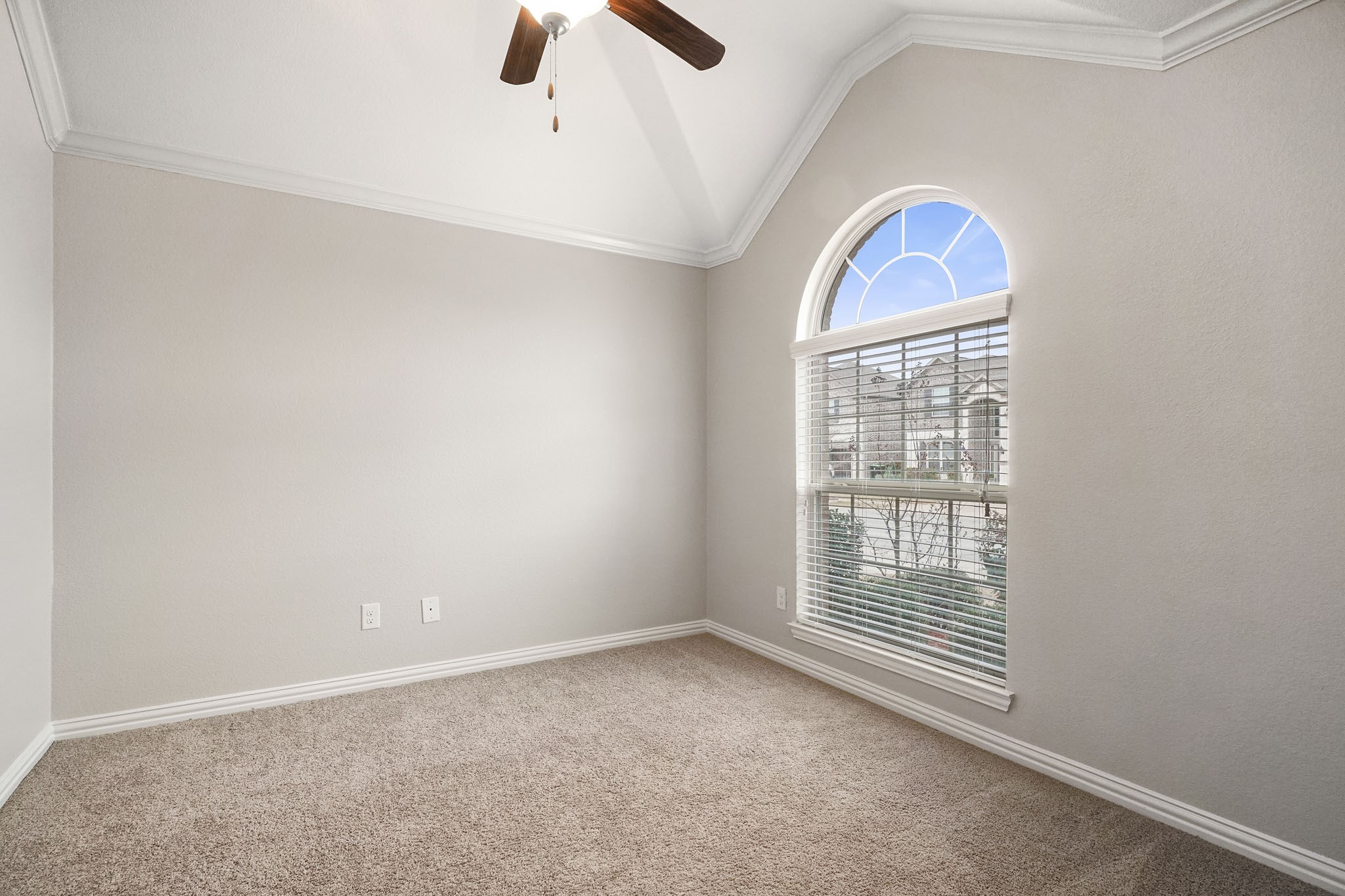 16316 Stillhouse Hollow Court