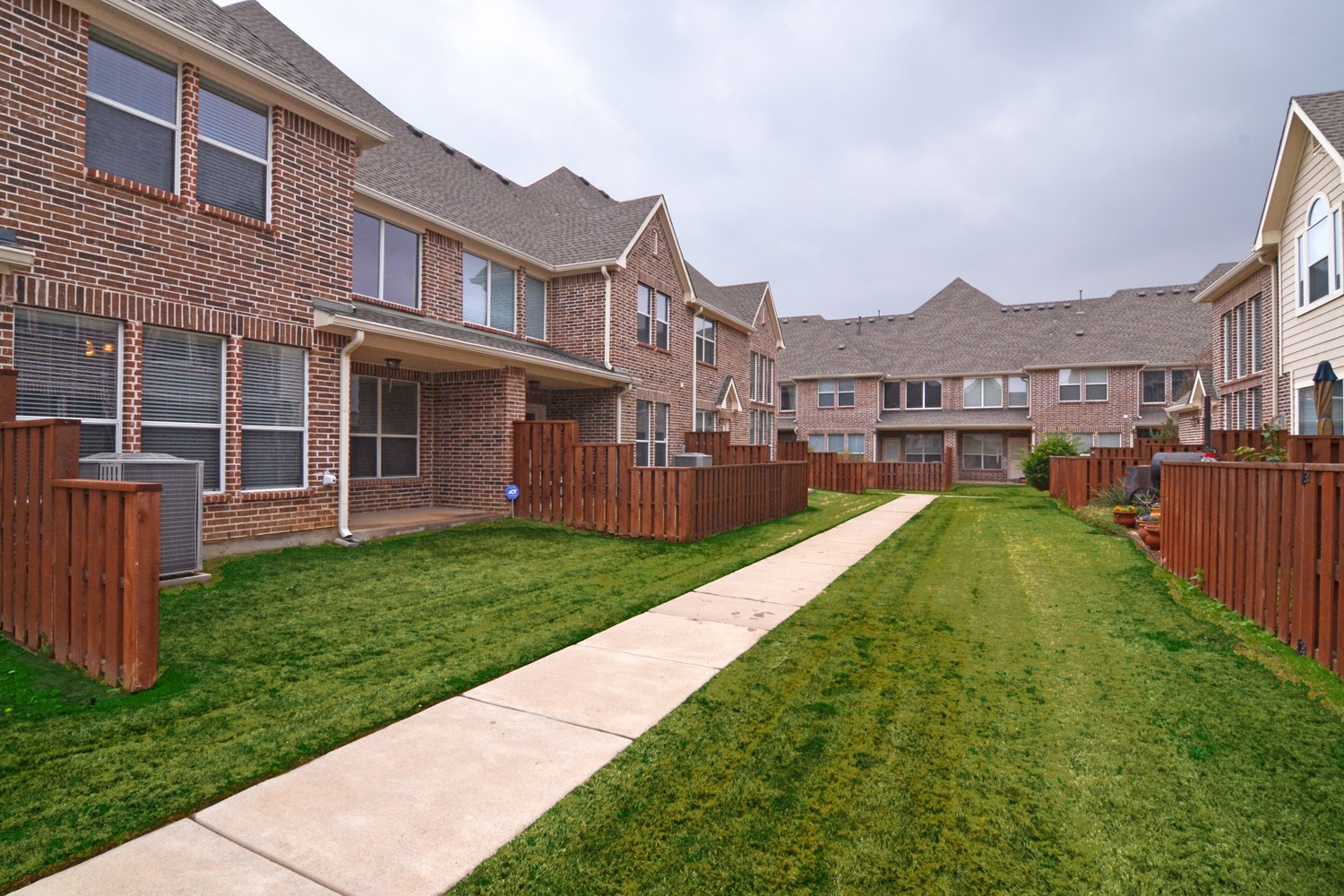 2974 Florence Way 2103