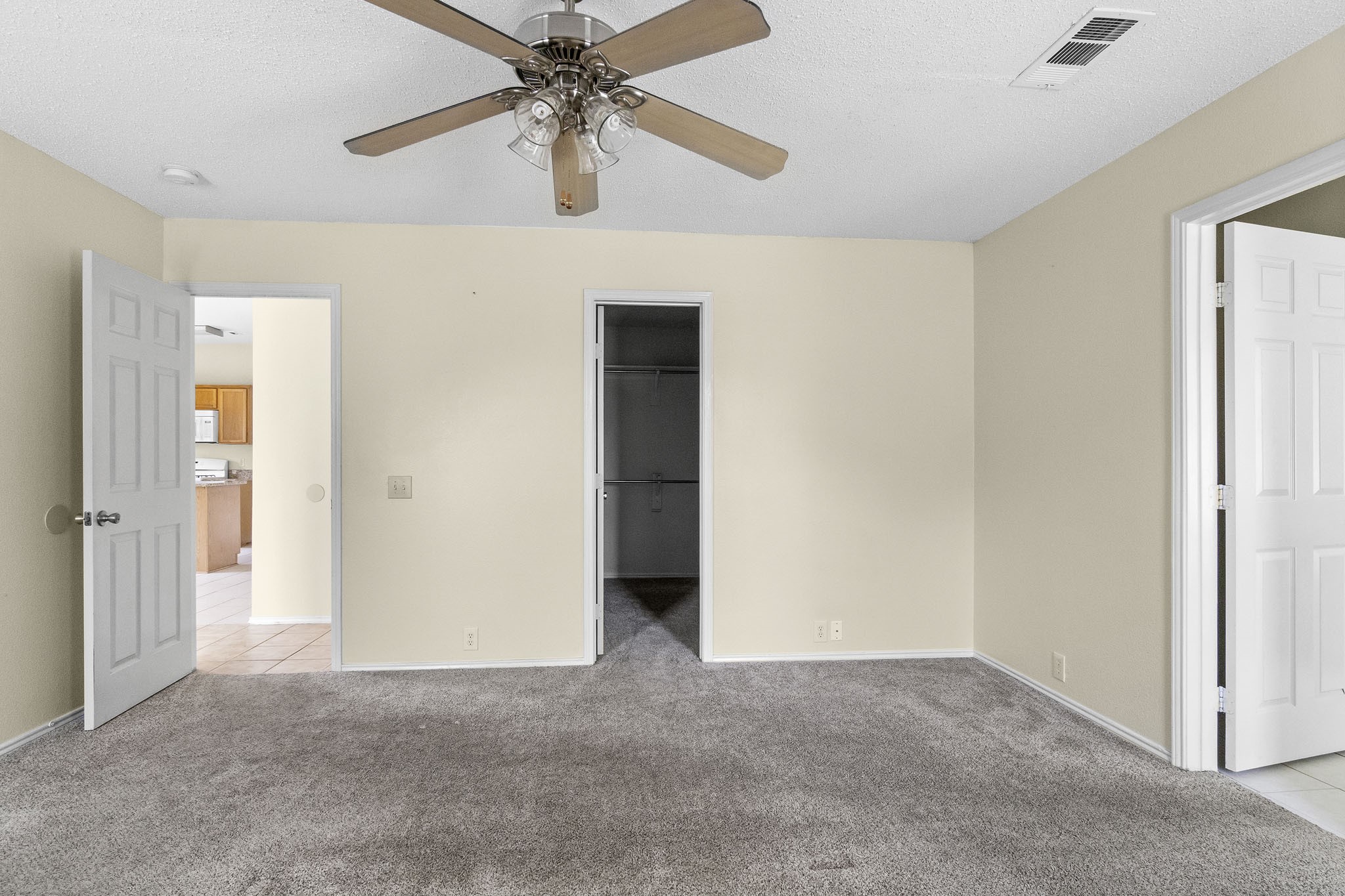 3300 Creekwood Drive