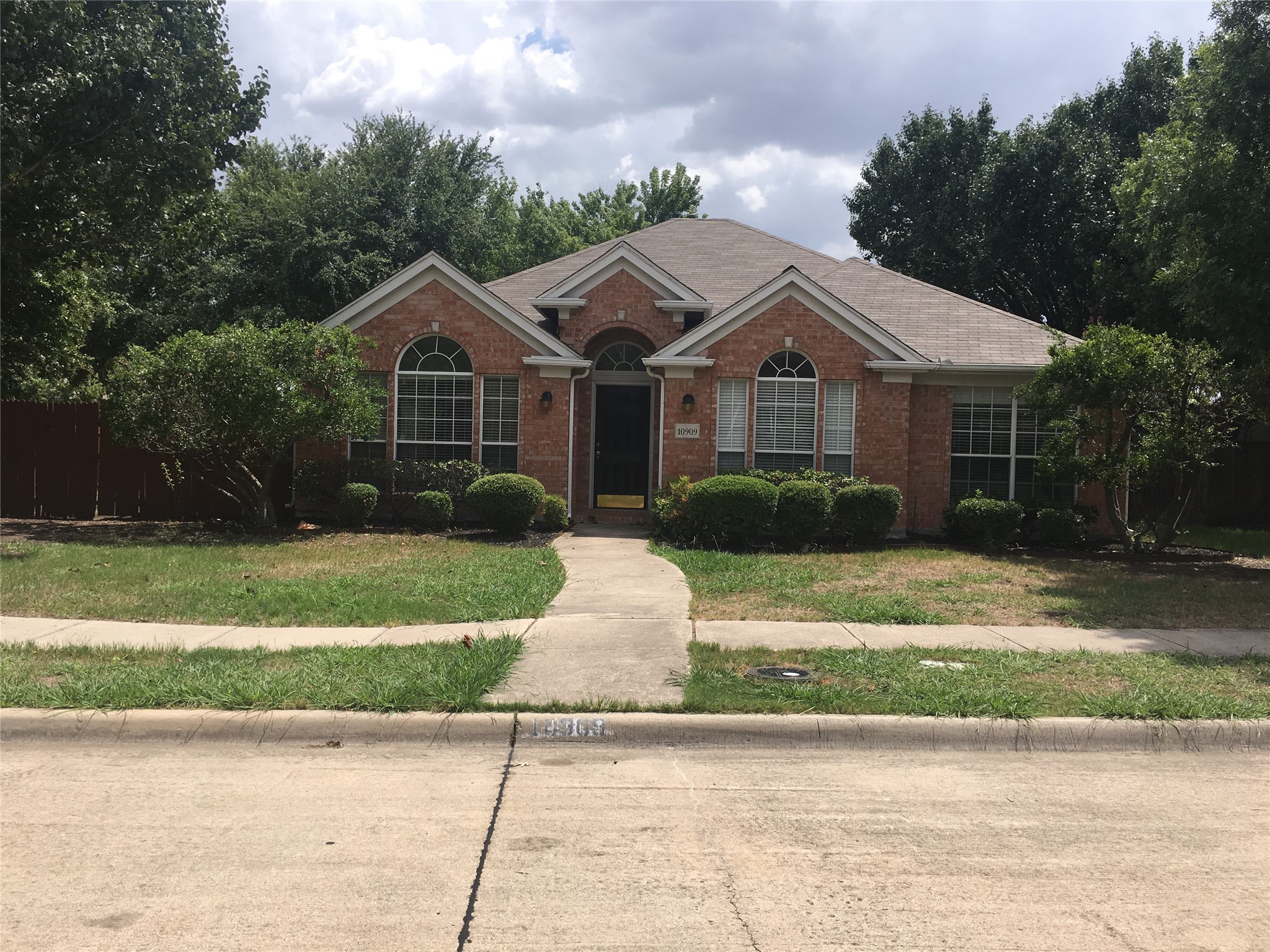 10909 Reisling Drive