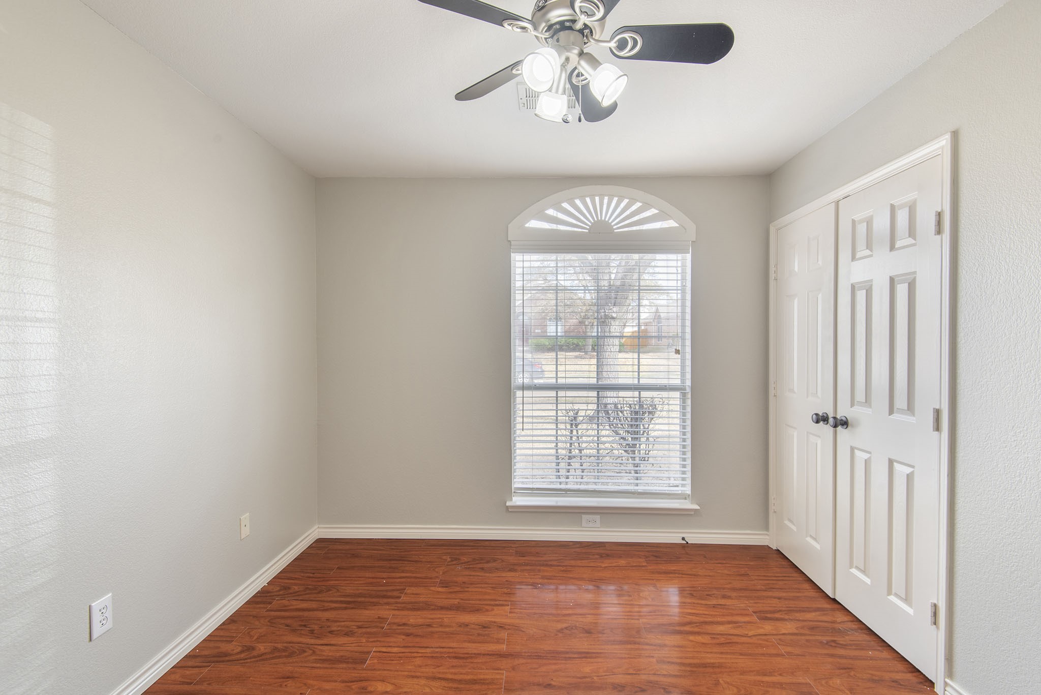 2424 Cimmaron Drive