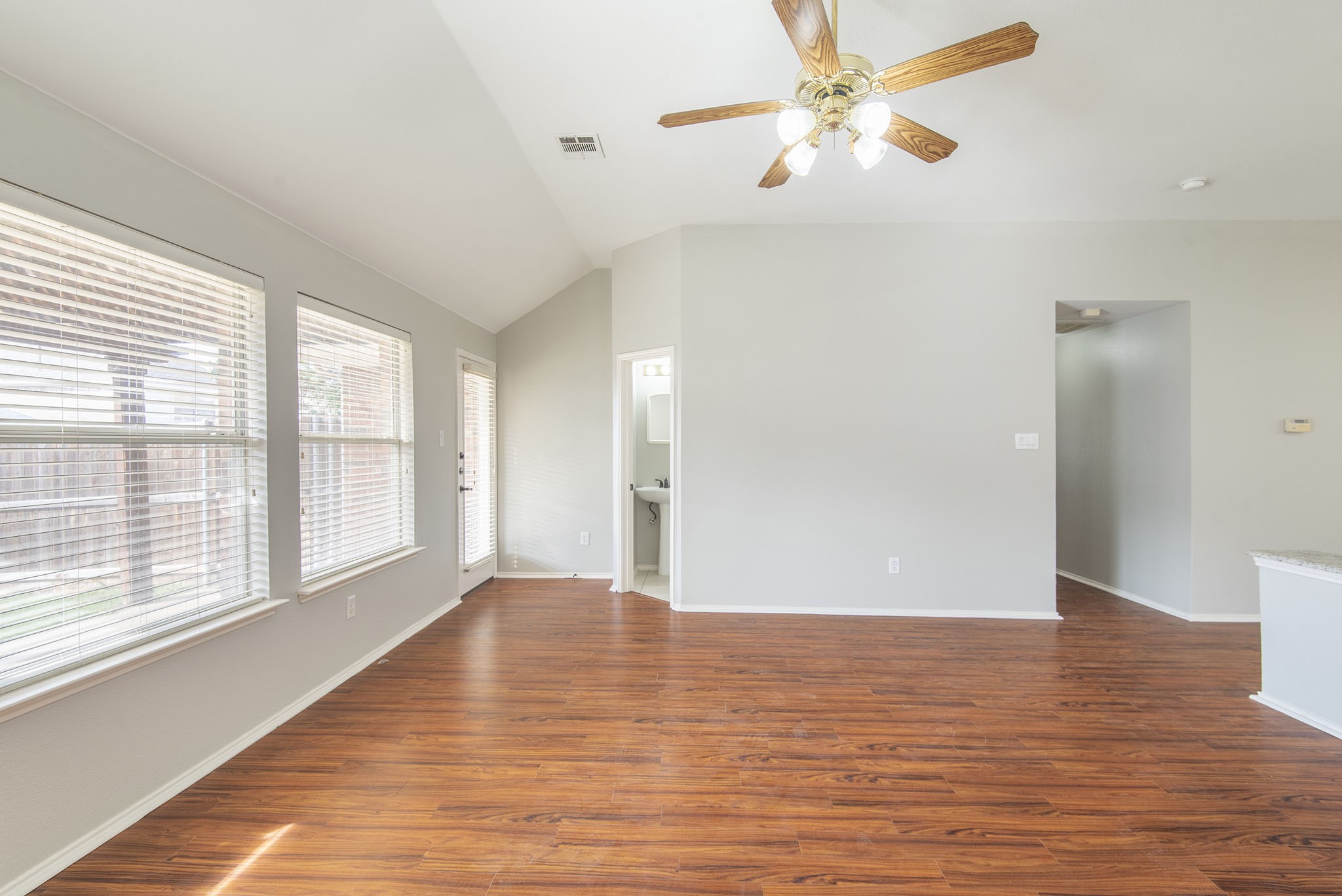 2424 Cimmaron Drive