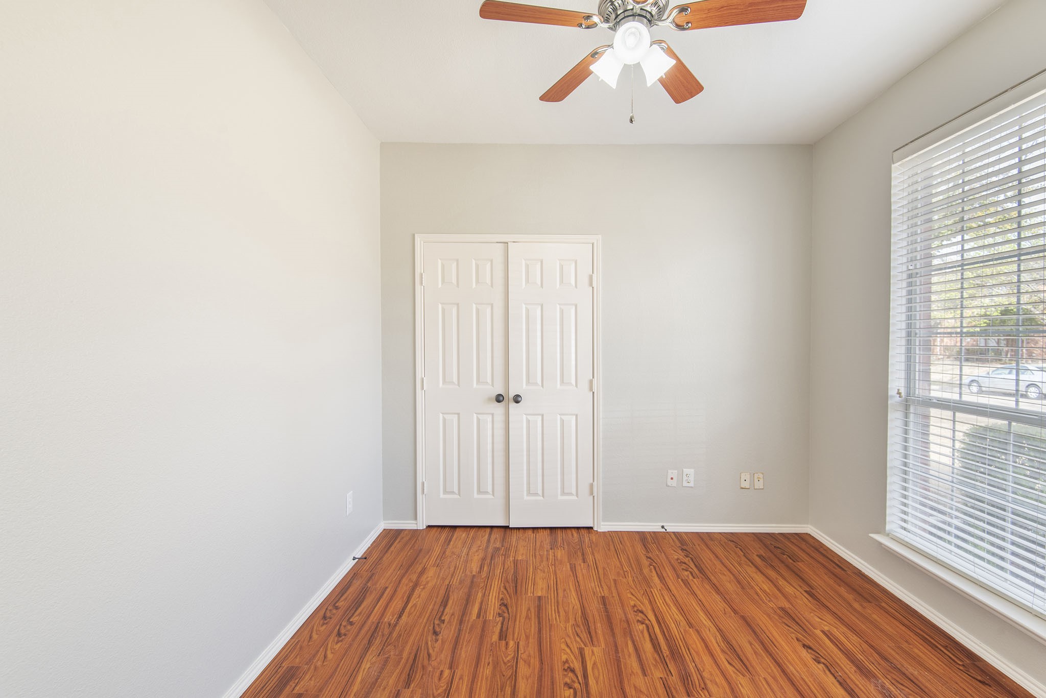 2424 Cimmaron Drive