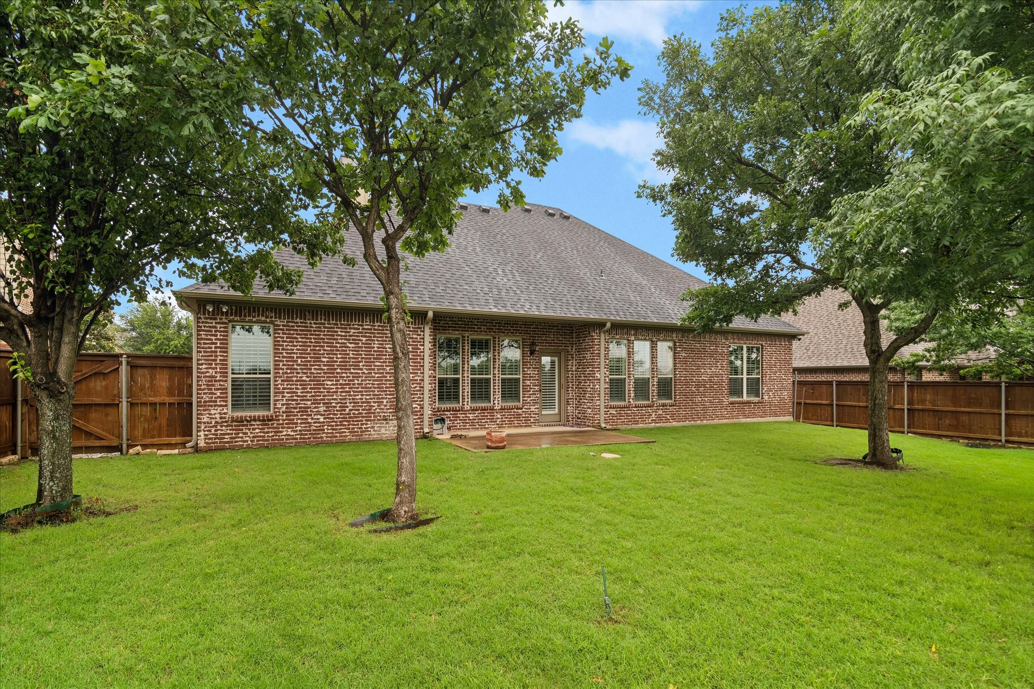 2928 Overland Trail