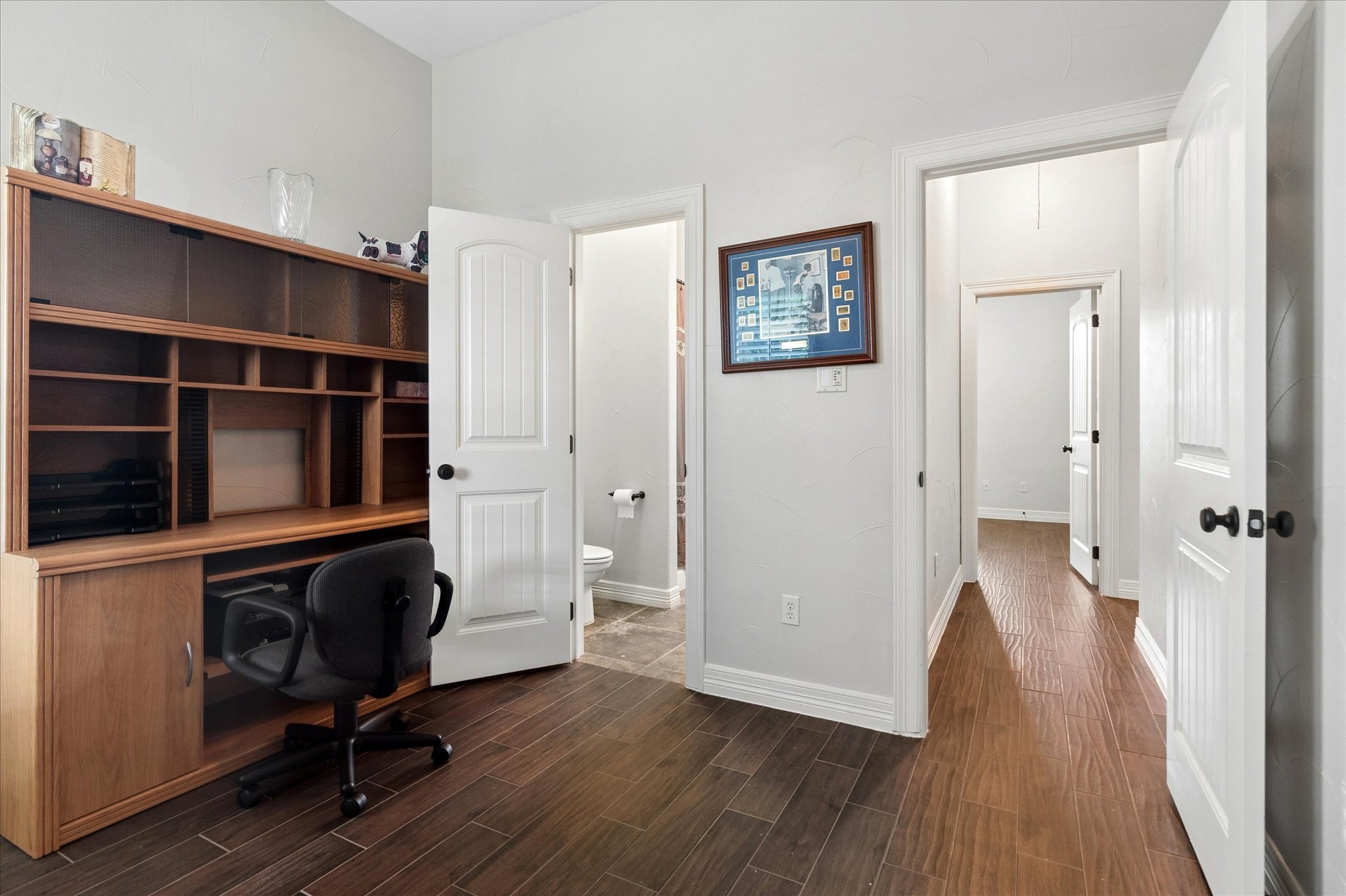 2928 Overland Trail