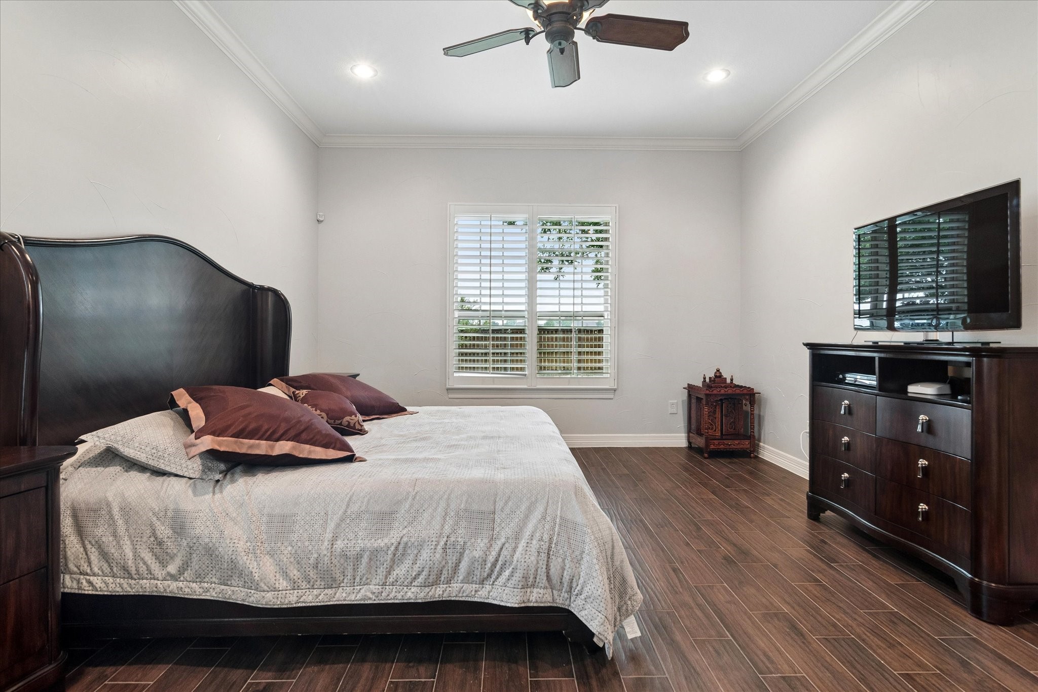 2928 Overland Trail
