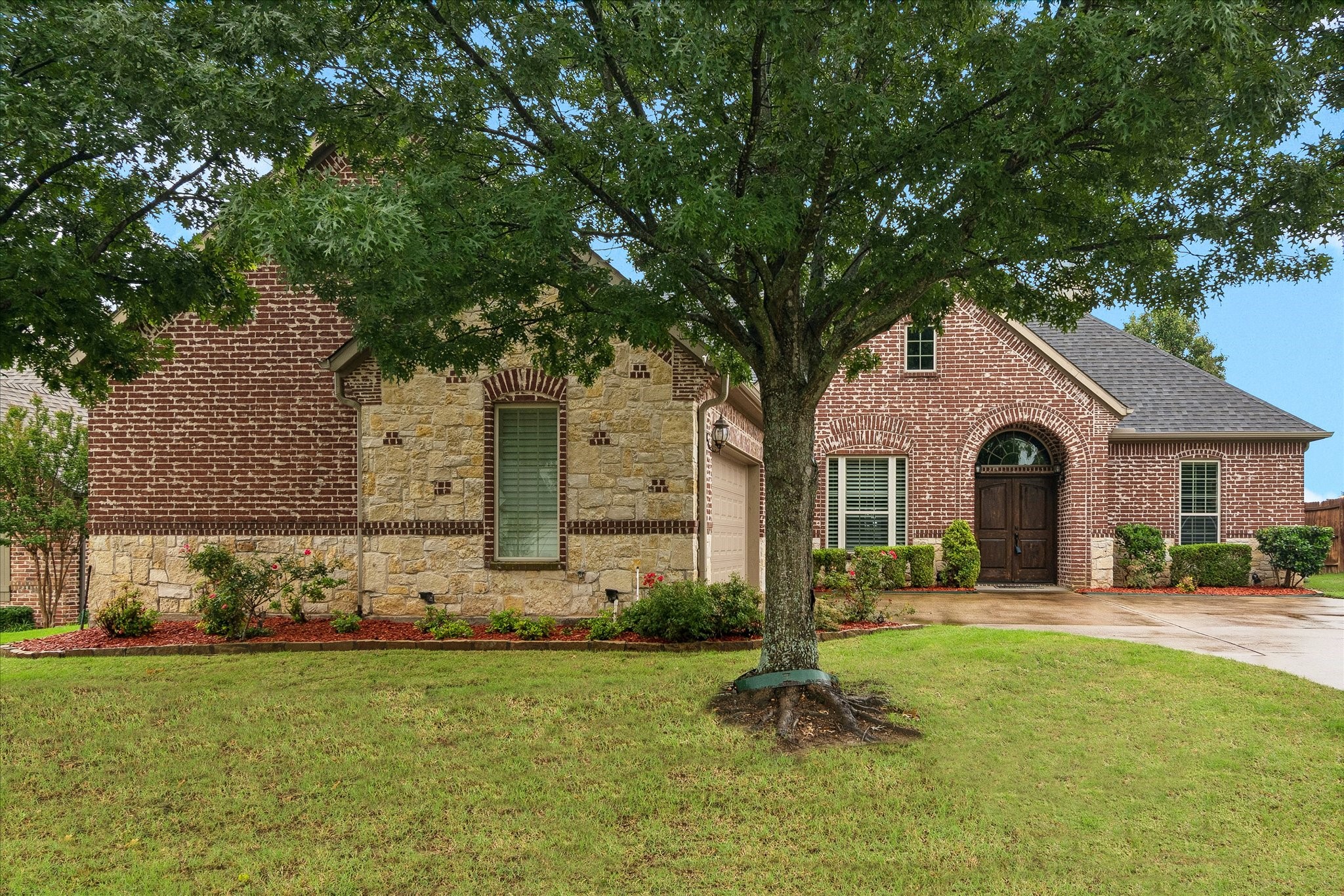2928 Overland Trail