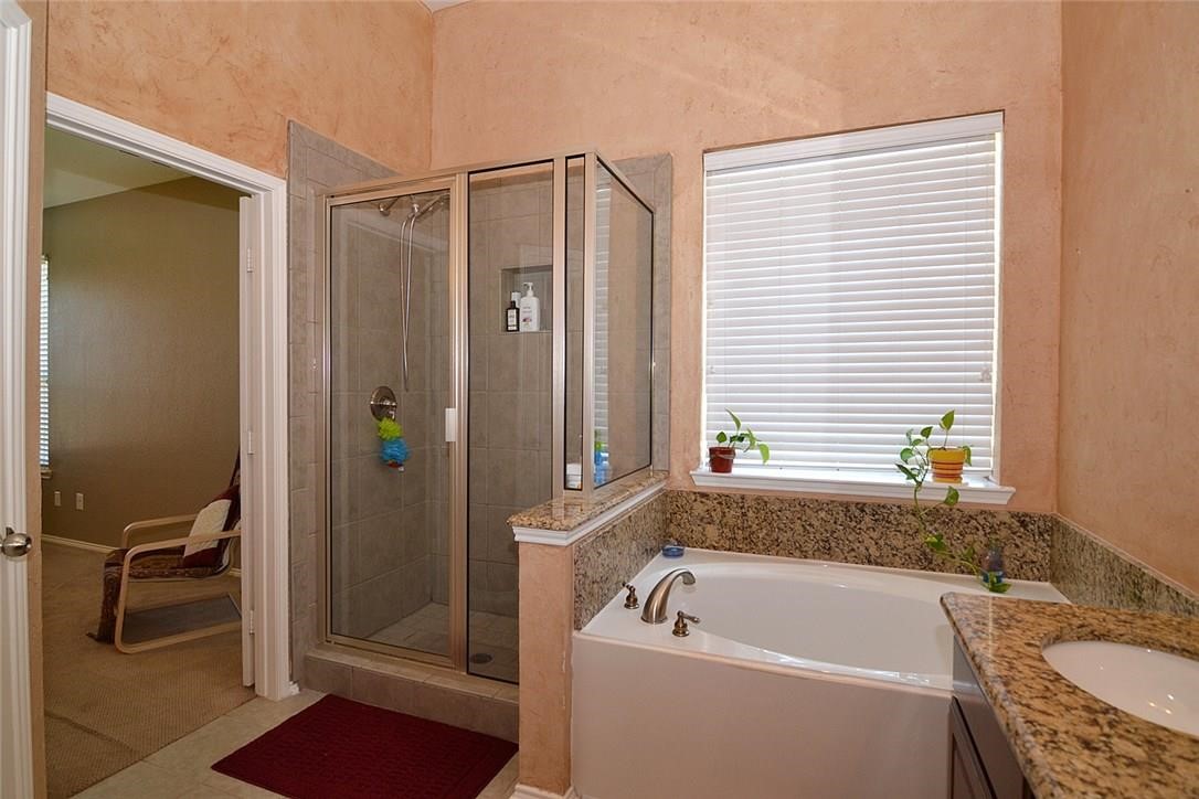 4401 Caledonia Creek Lane
