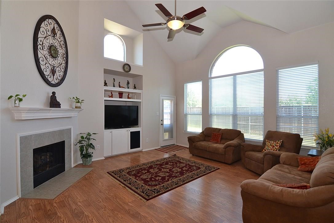 4401 Caledonia Creek Lane