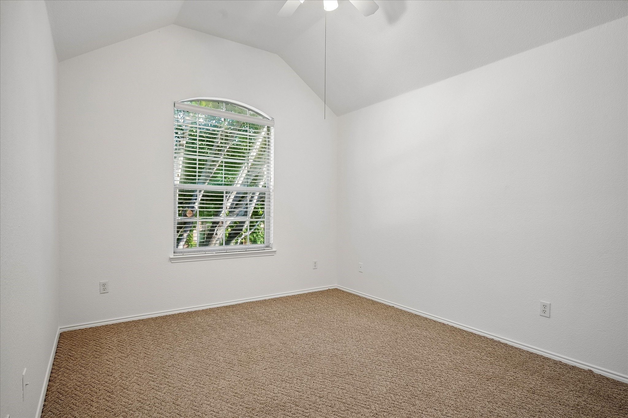 4401 Caledonia Creek Lane