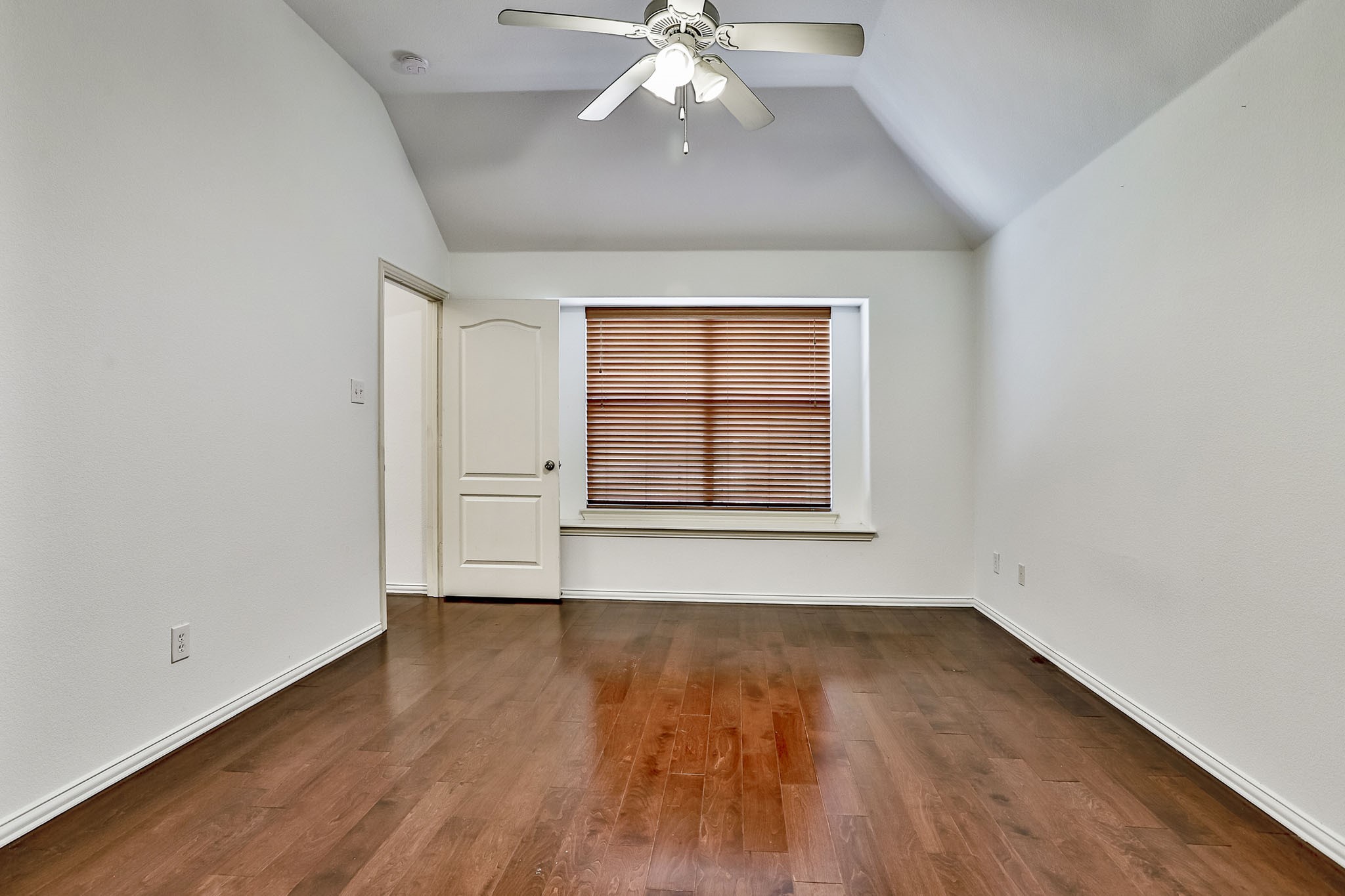 2853 Cascade Cove Drive