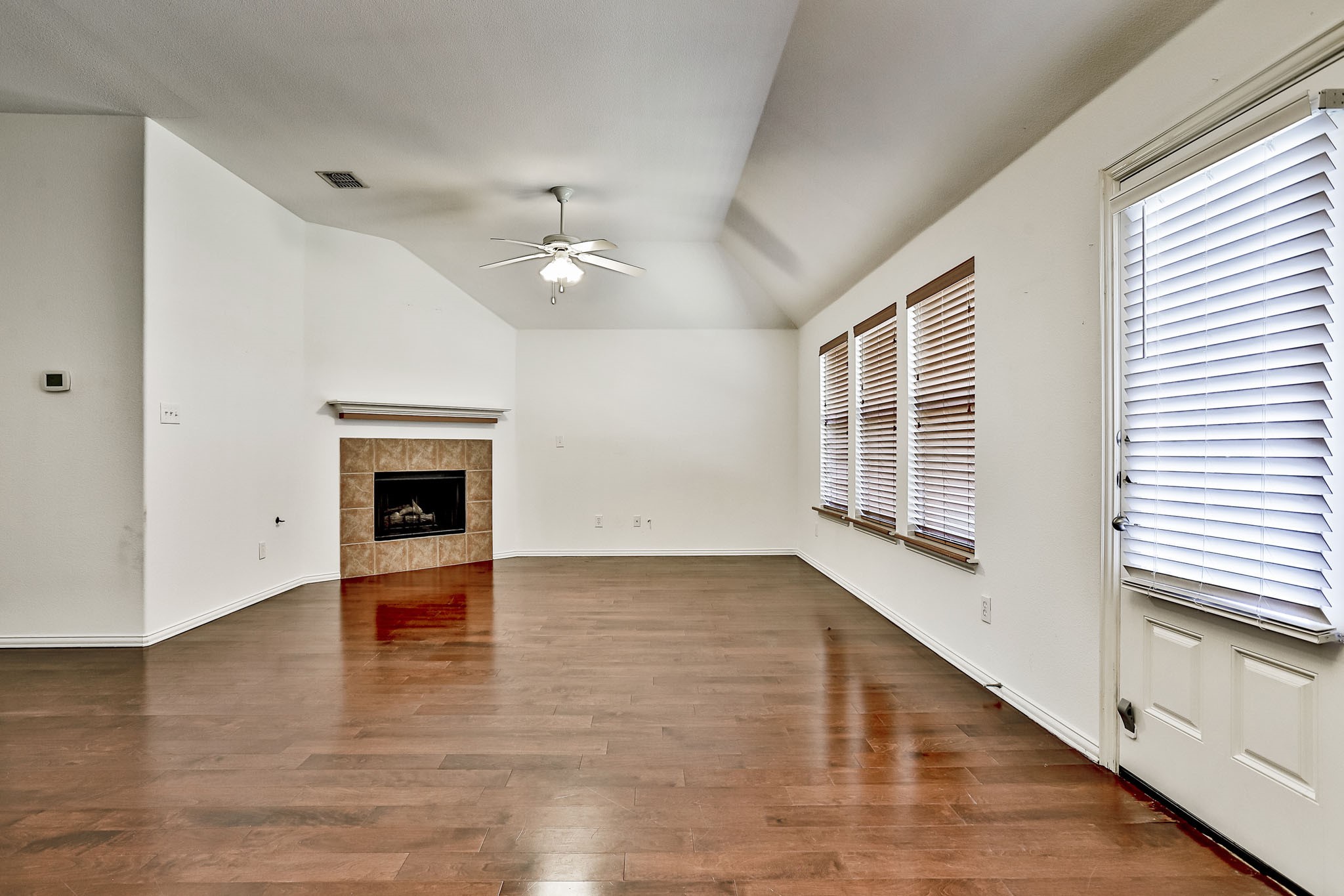 2853 Cascade Cove Drive