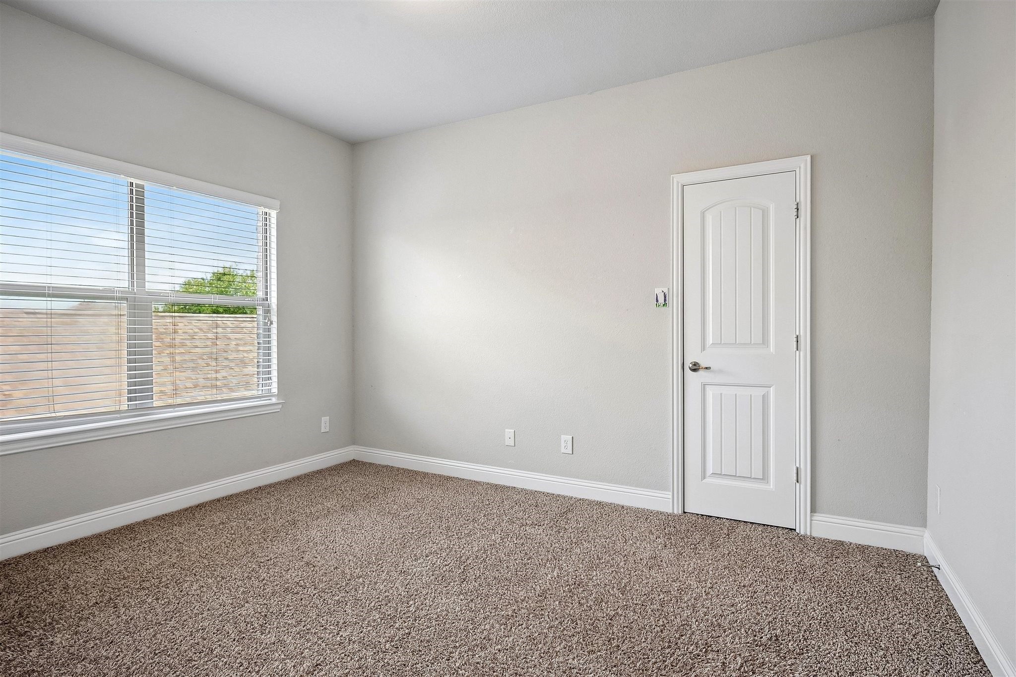 870 Sagebrush Drive