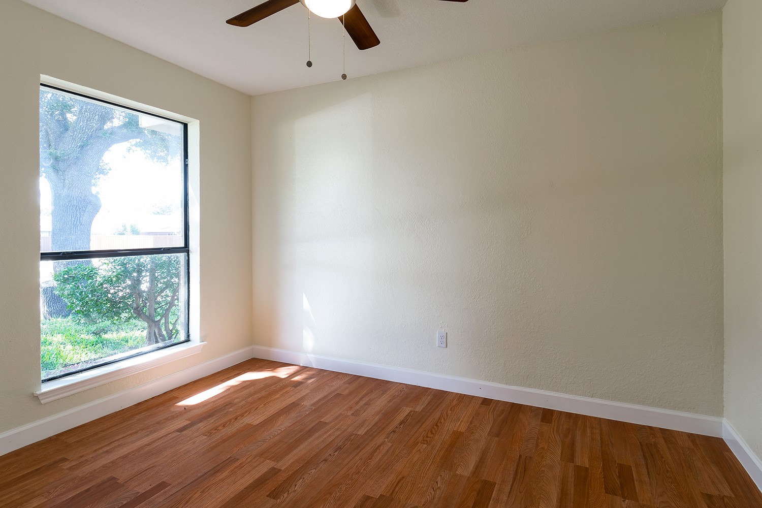 6536 Bronze Leaf Drive