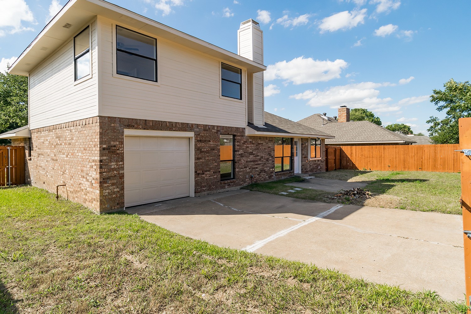 6536 Bronze Leaf Drive