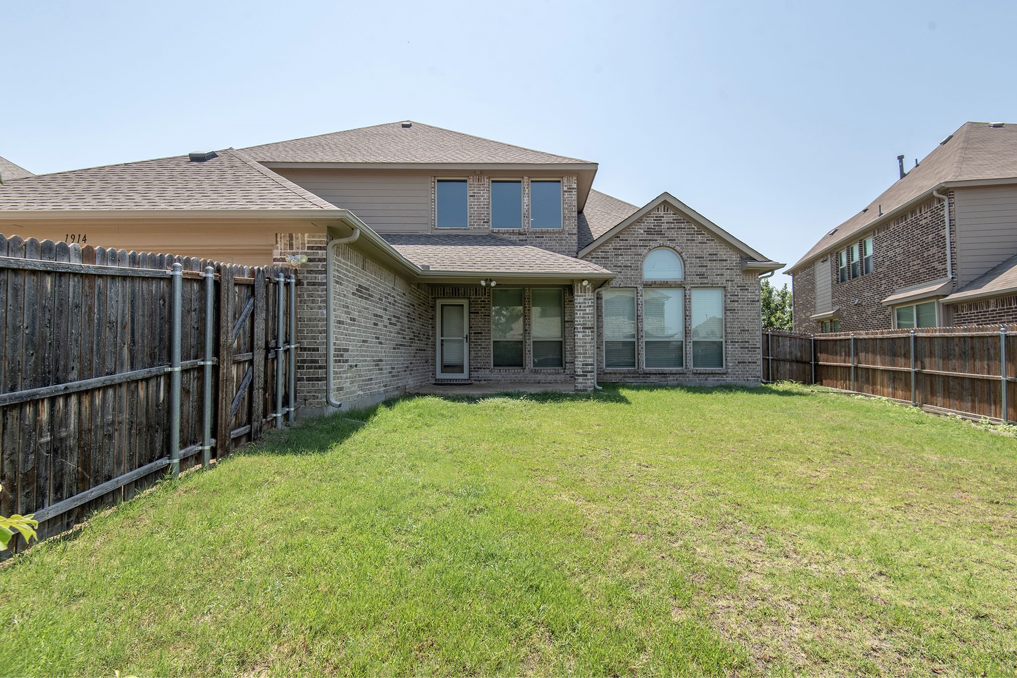 1914 Menominee Drive