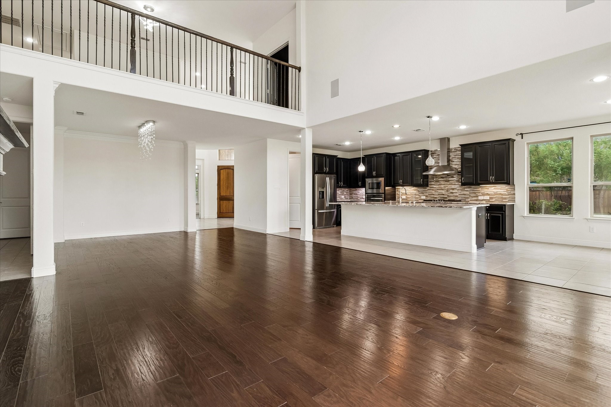 1650 Chisholm Trail