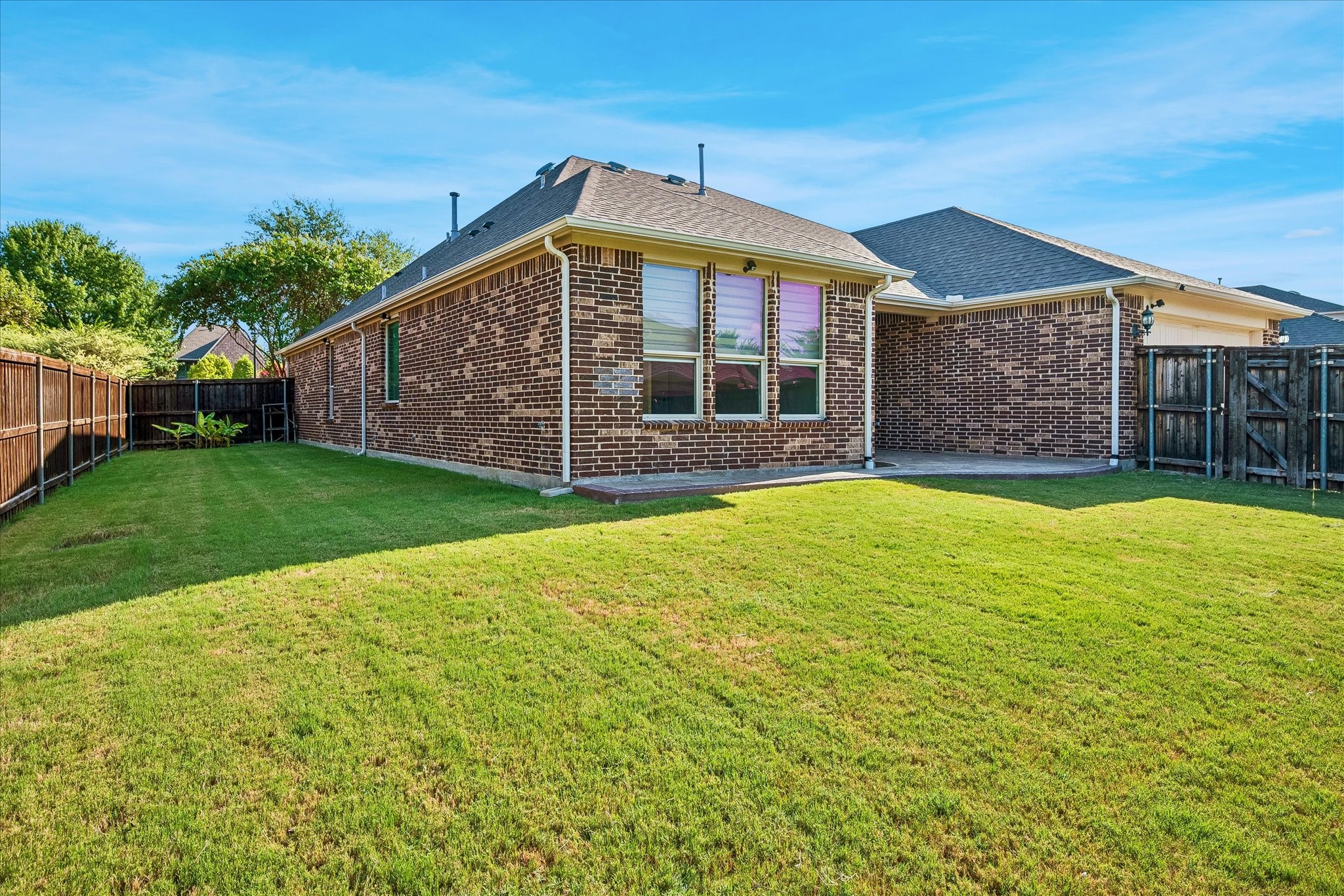 1037 Everglades Drive