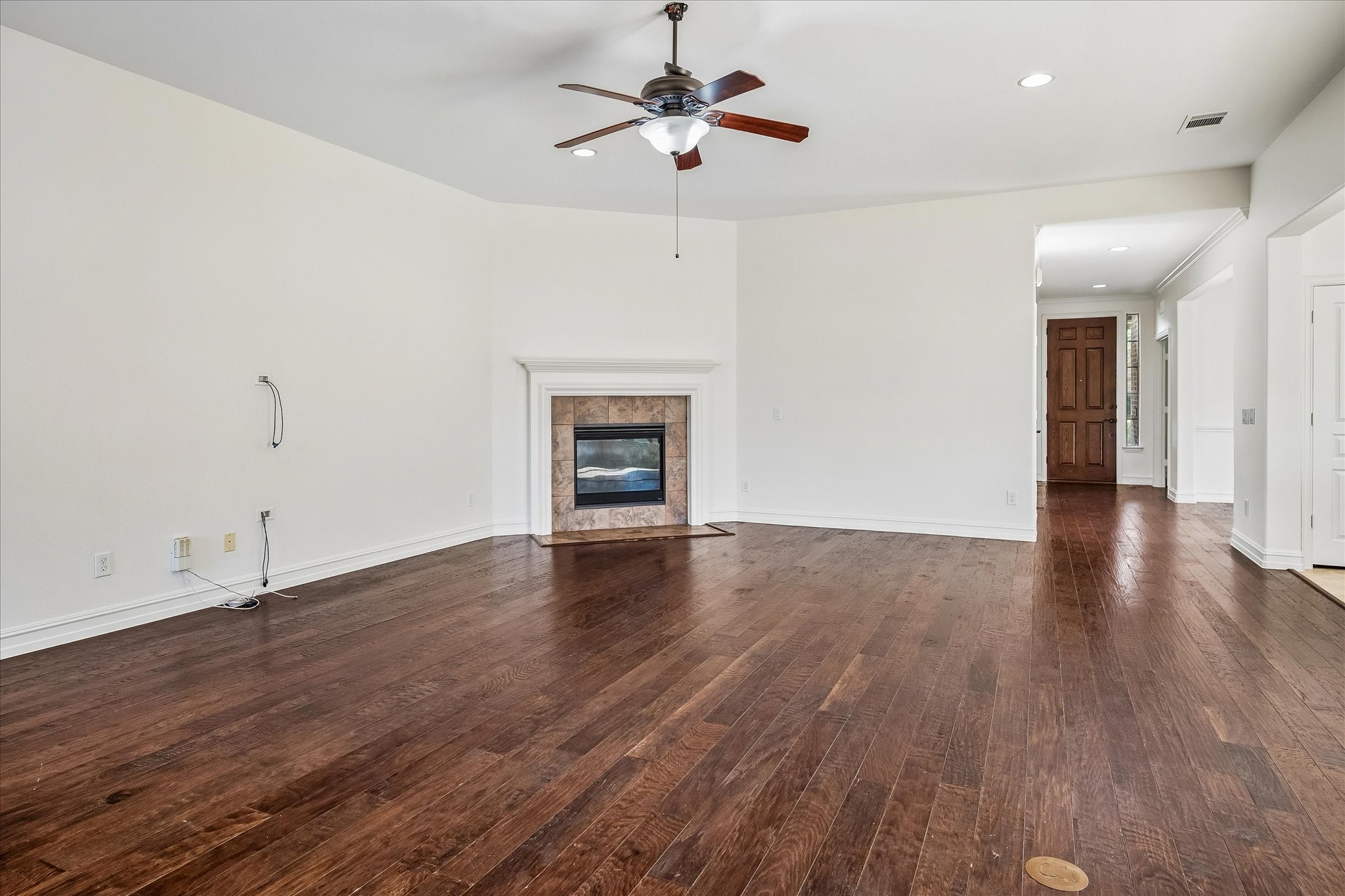 1037 Everglades Drive