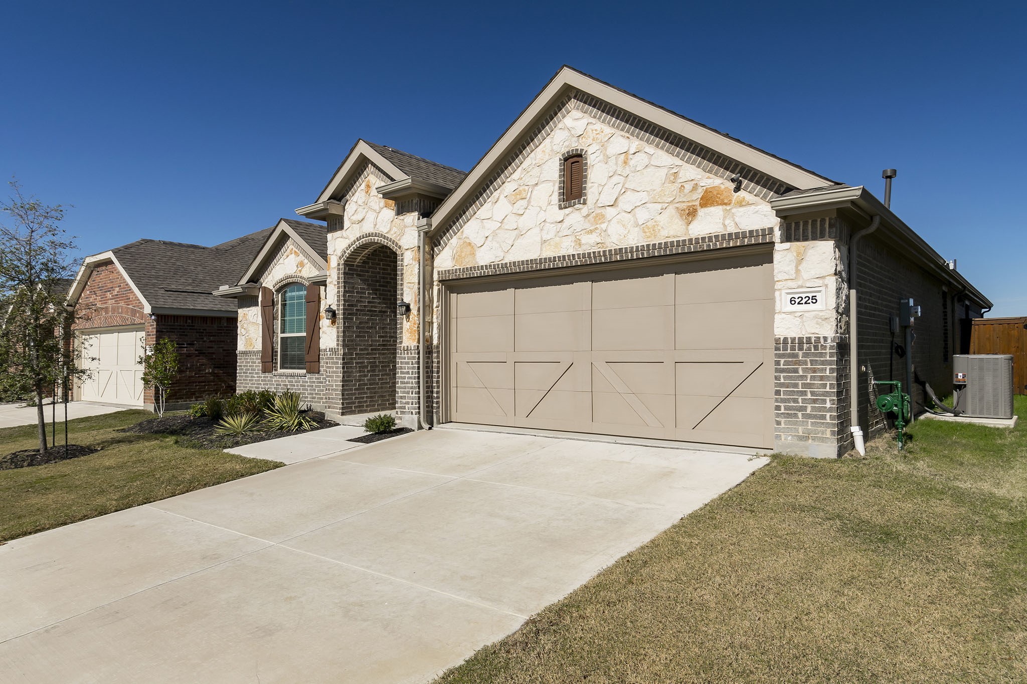 6225 Sutton Fields Trail