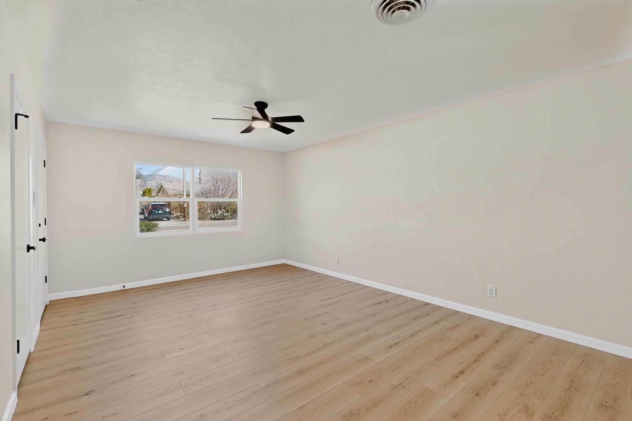 1501 Espejo Street NE