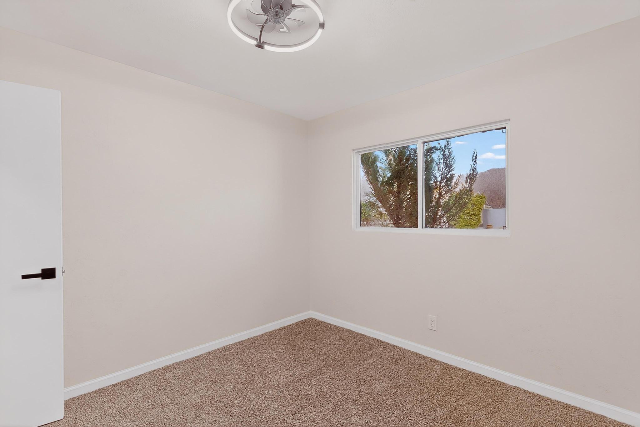 1501 Espejo Street NE