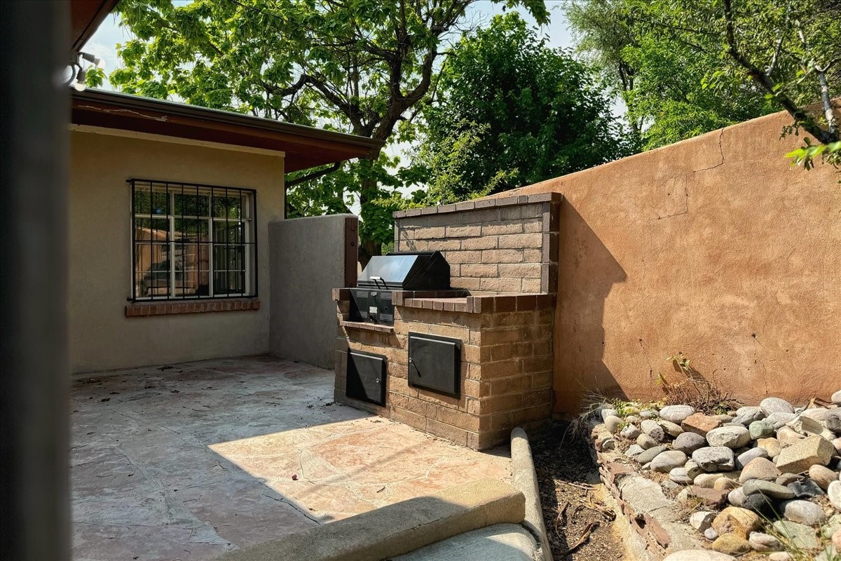 1506 Montana Vista Street