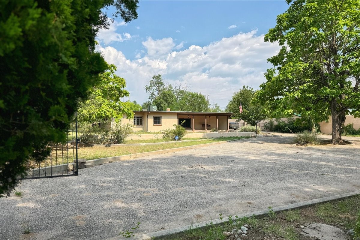 1506 Montana Vista Street