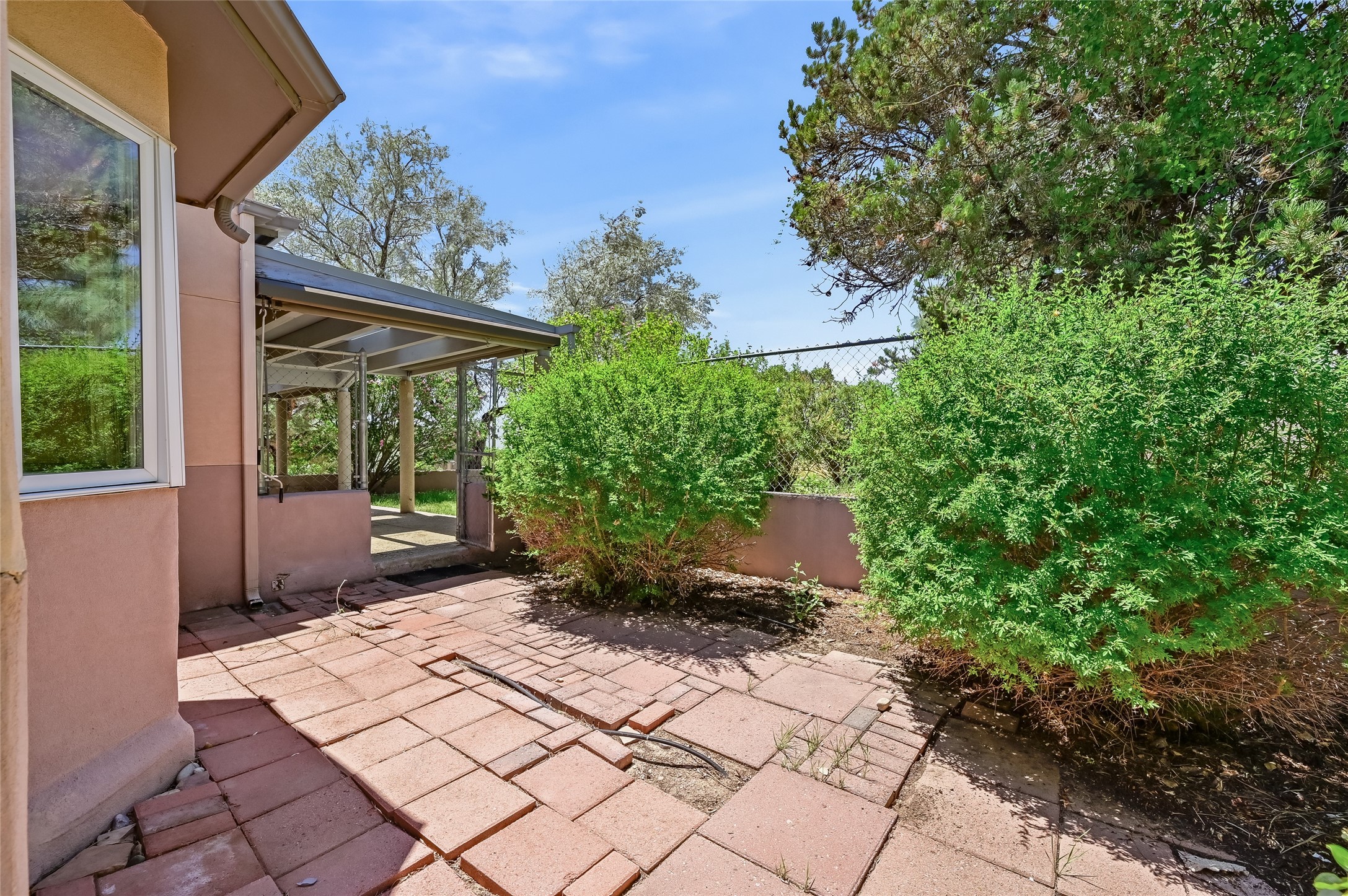 2340 Botulph Road