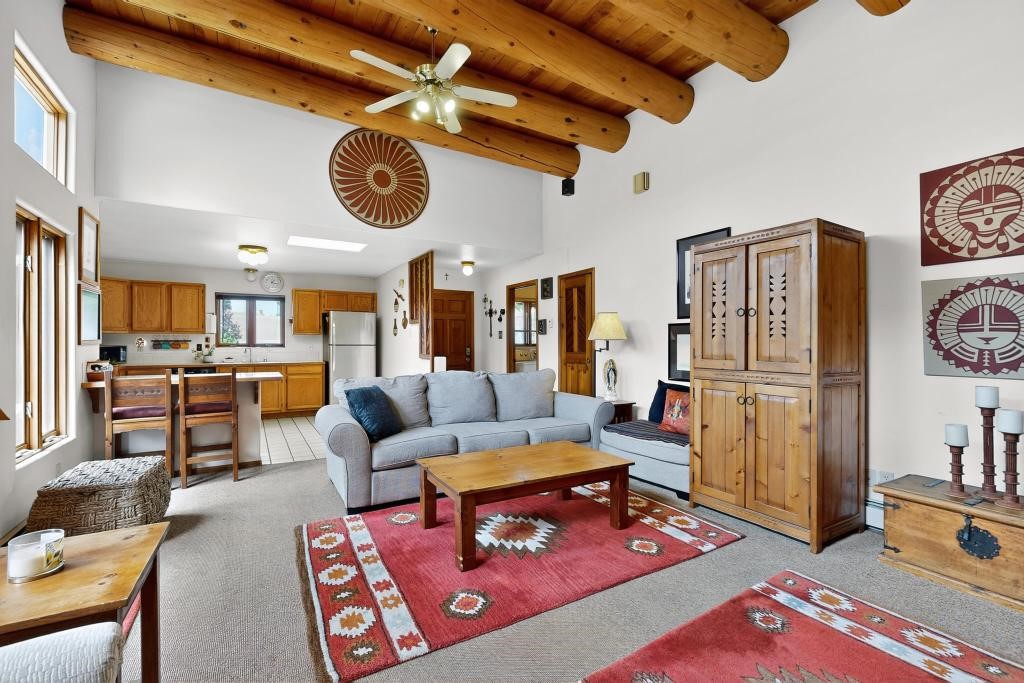 1352 Acequia Borrada