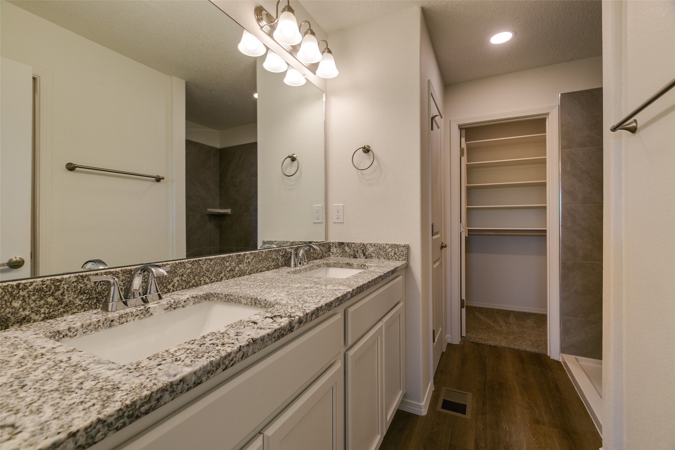 7352 Contenta Ridge Loop