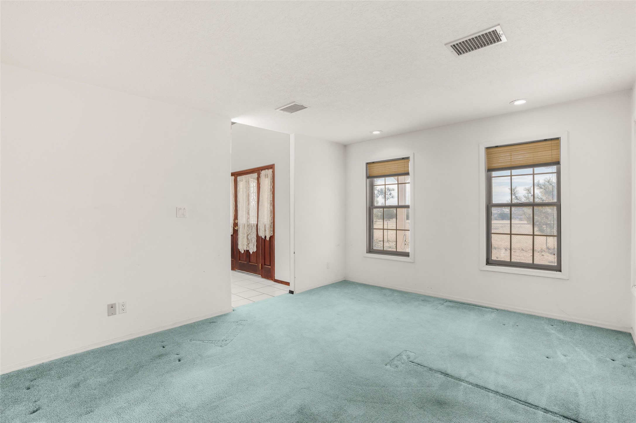 9 Jacinto Road