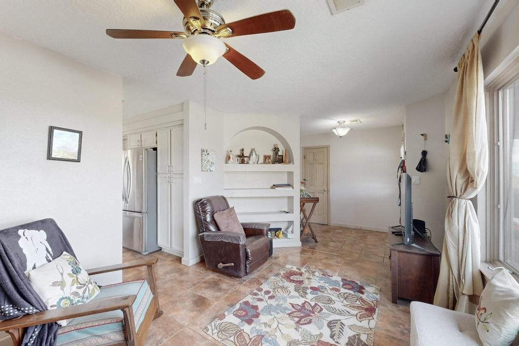 183 Sunrise Road