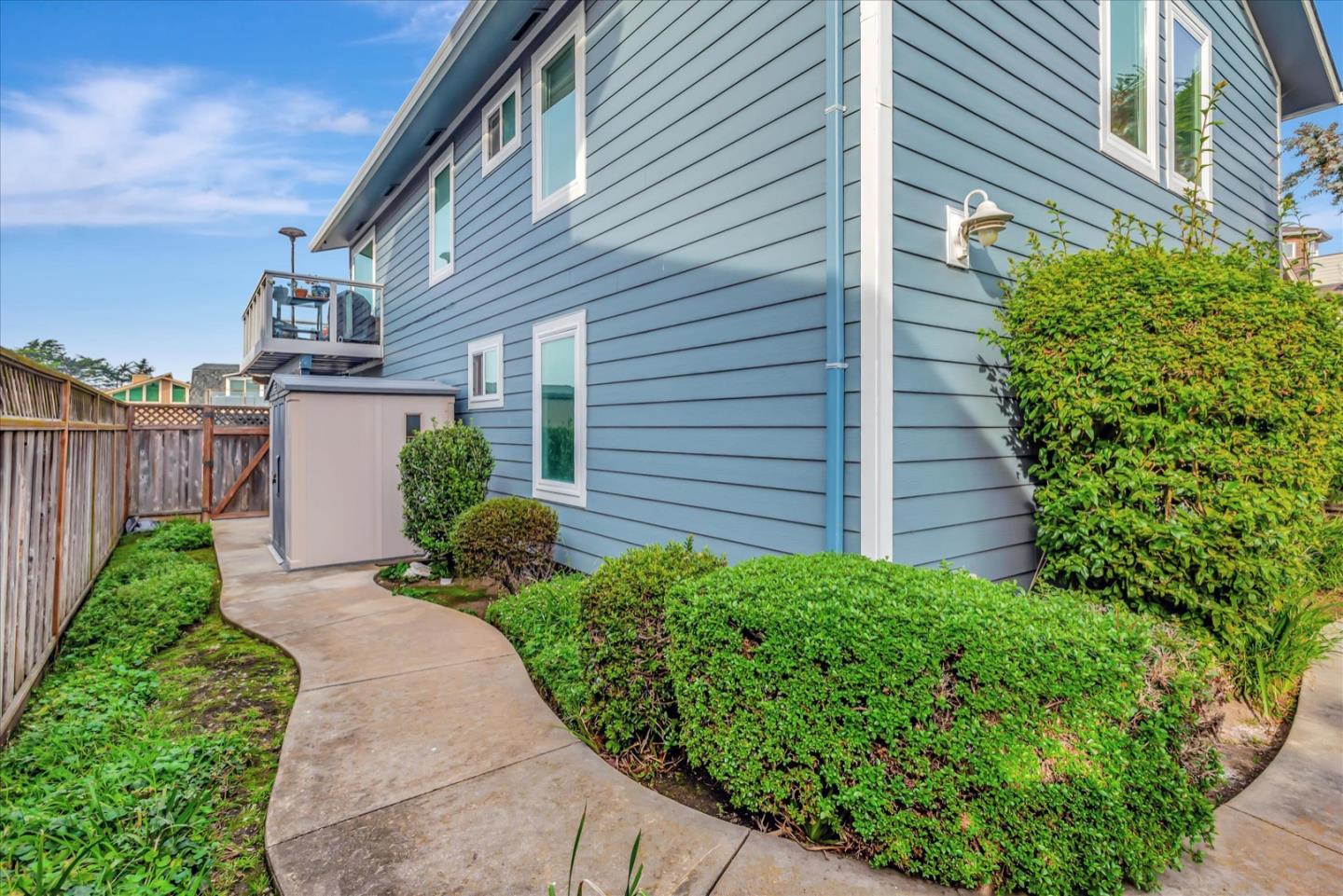 206 Washington Boulevard