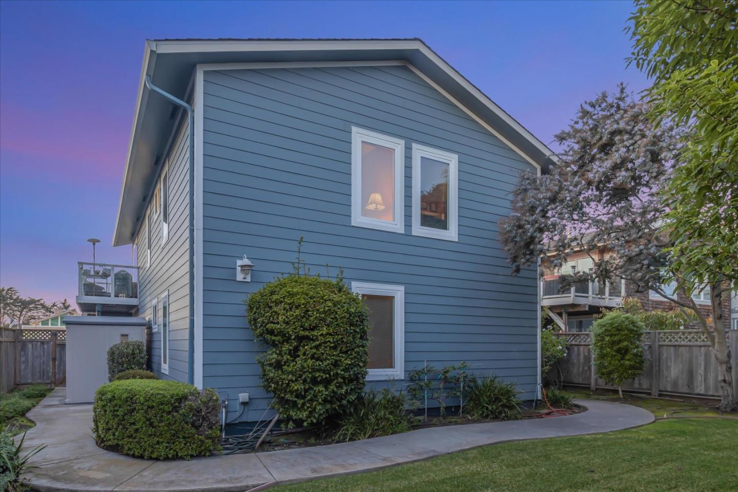 206 Washington Boulevard