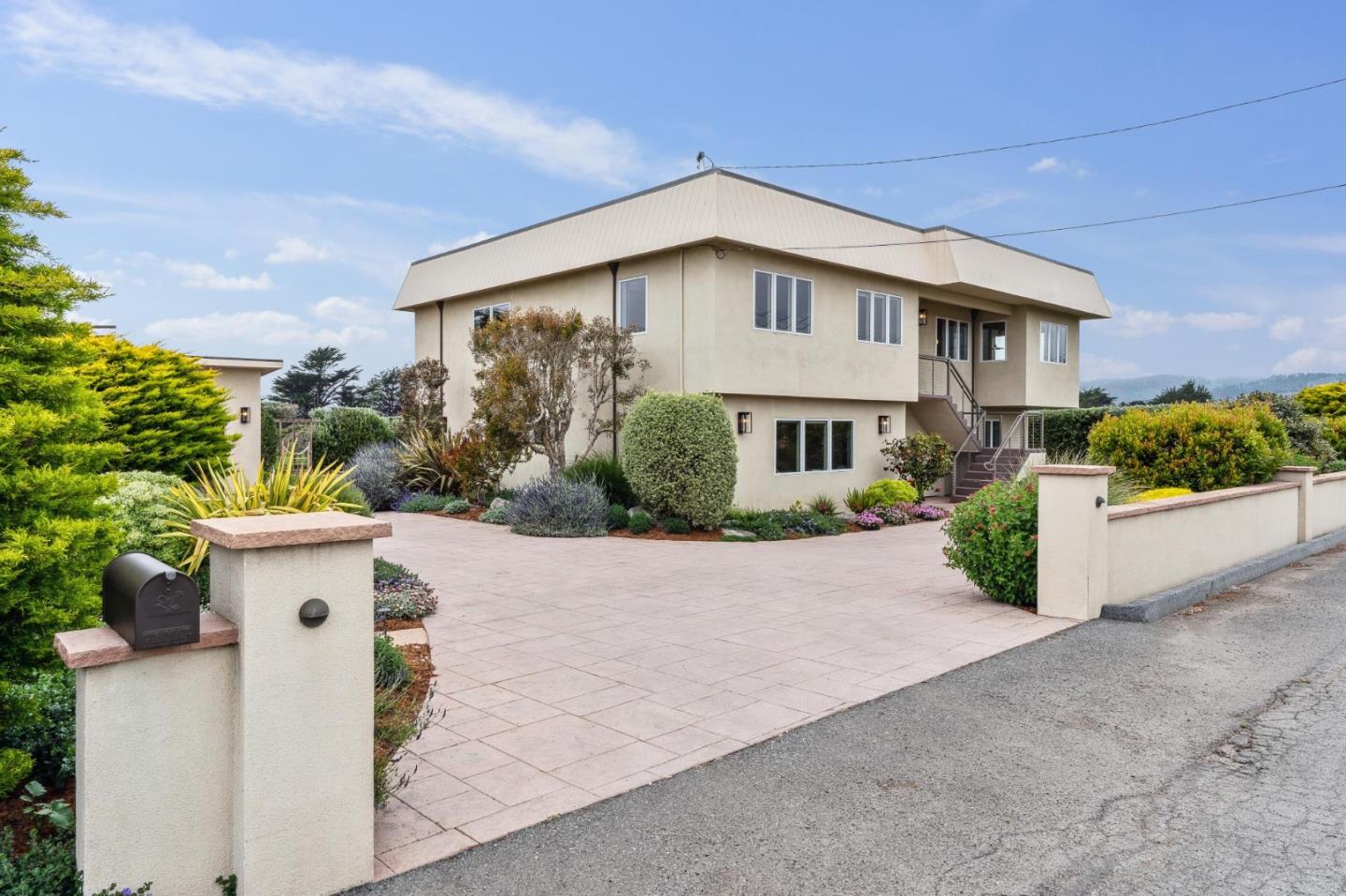 400 Balboa BLVD